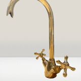 Solid brass faucet