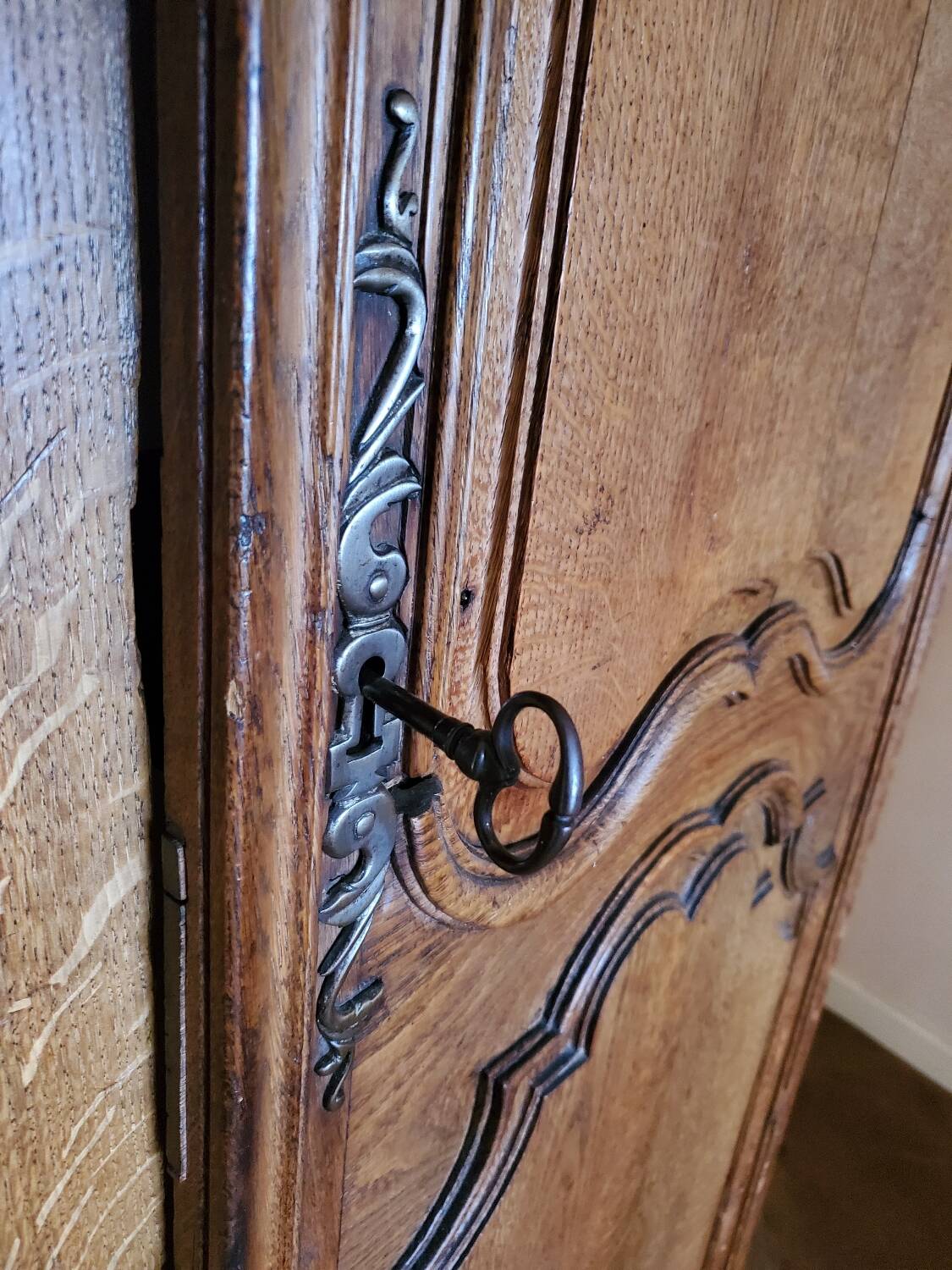 Pair of 19th century oak doors