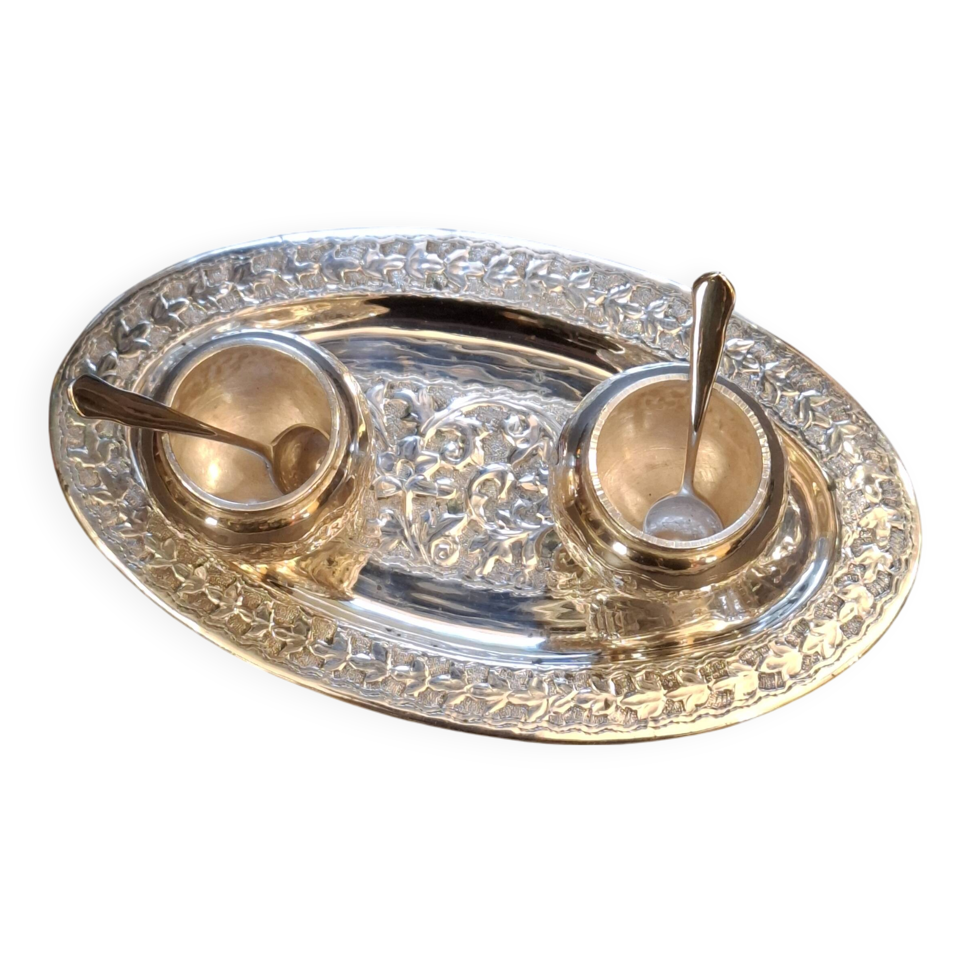 Silver-plated table salt and pepper shaker