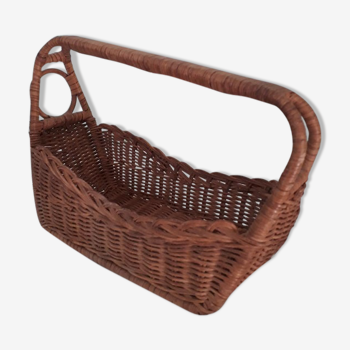 Wicker bottle rack