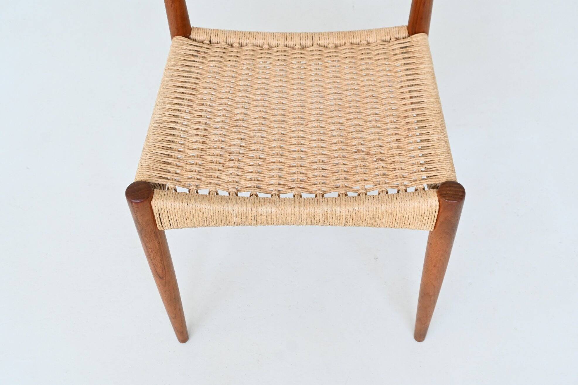 Arne Hovmand Olsen set of eight dining chairs in oak Mogens Kold Denmark 19