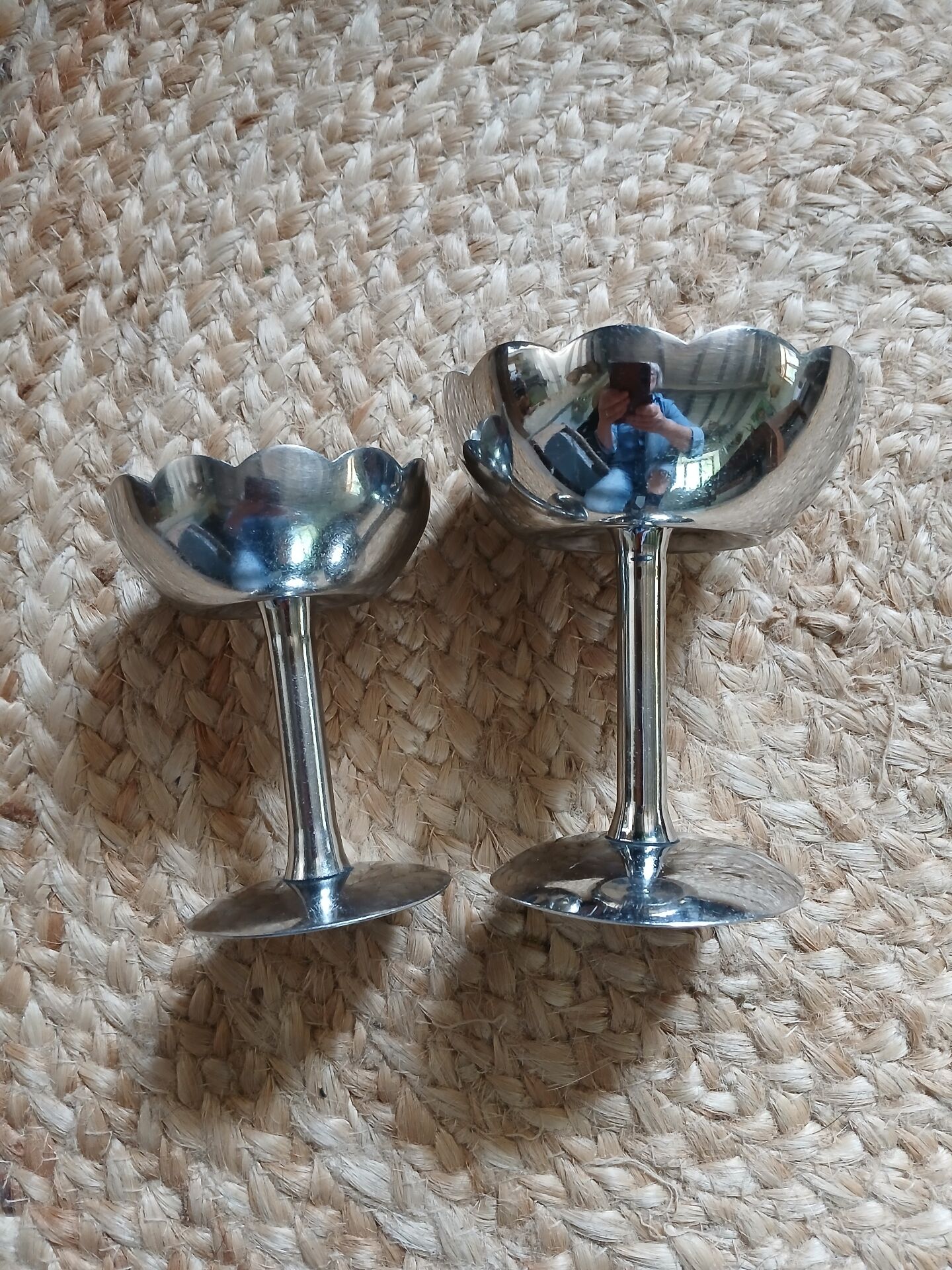 2 stainless steel ice cream cups