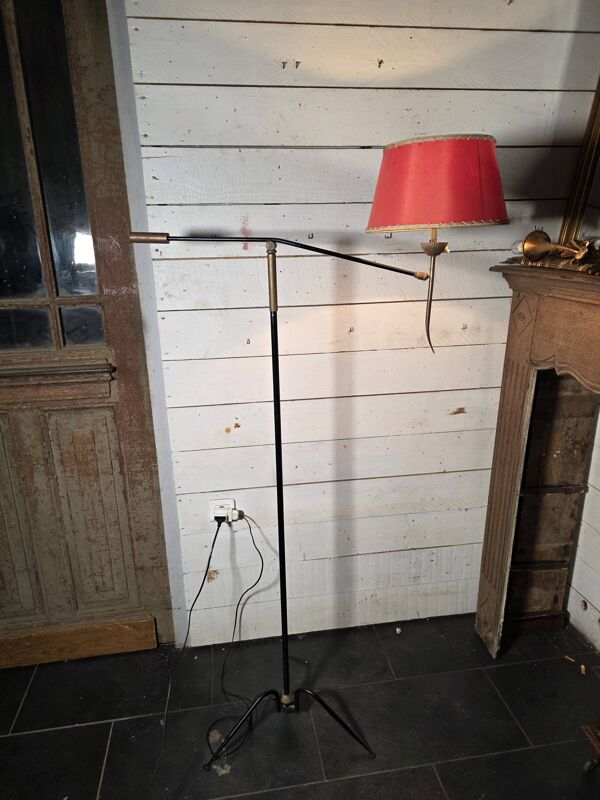 ​Lampadaire tripode à contrepoids Maison Lunel ,Années 50