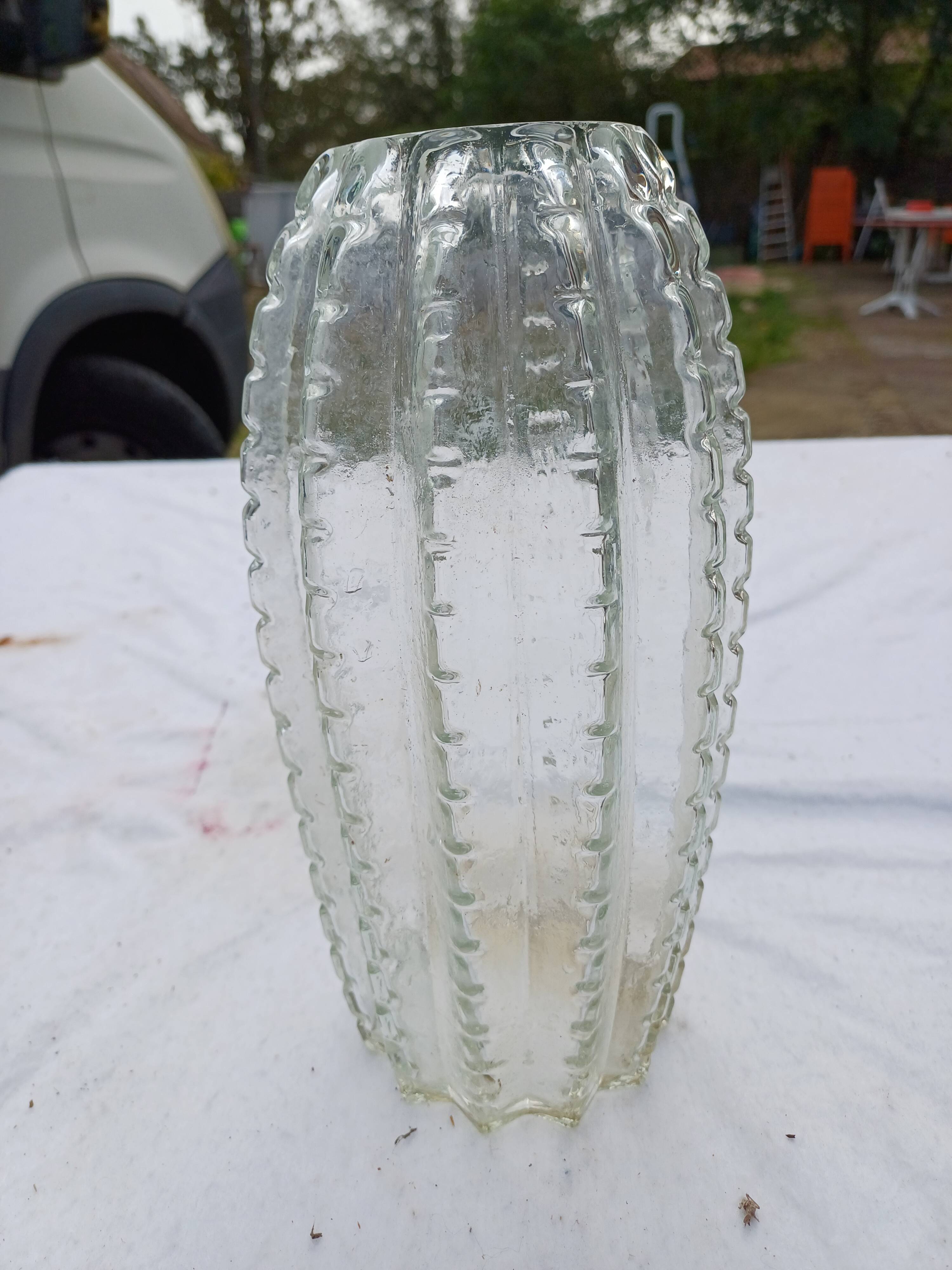 60s granite glass vase
