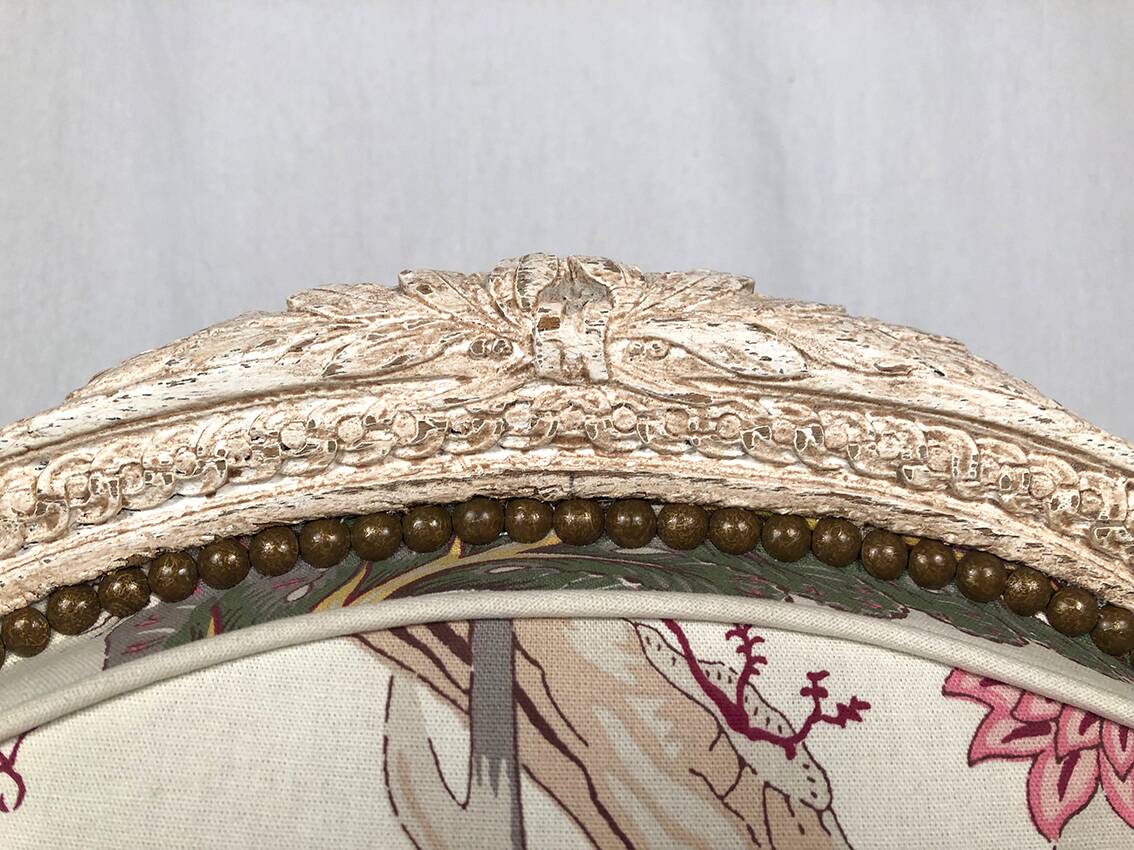 Louis XVI style armchair in white lacquered wood, 19th century