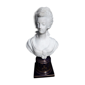 Former bust of Marie Antoinette, porcelain, 19th century biscuit