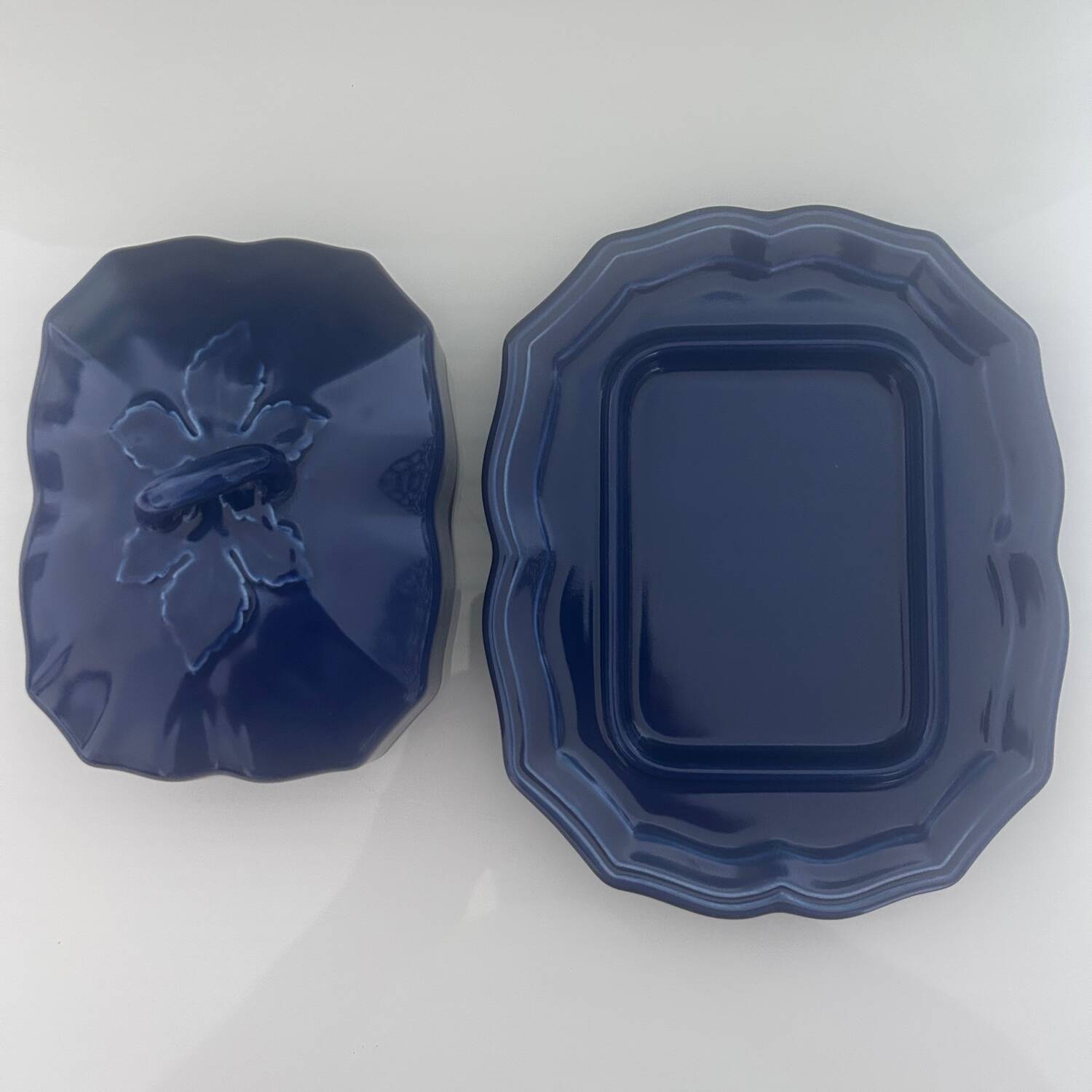 Blue Provençal butter dish