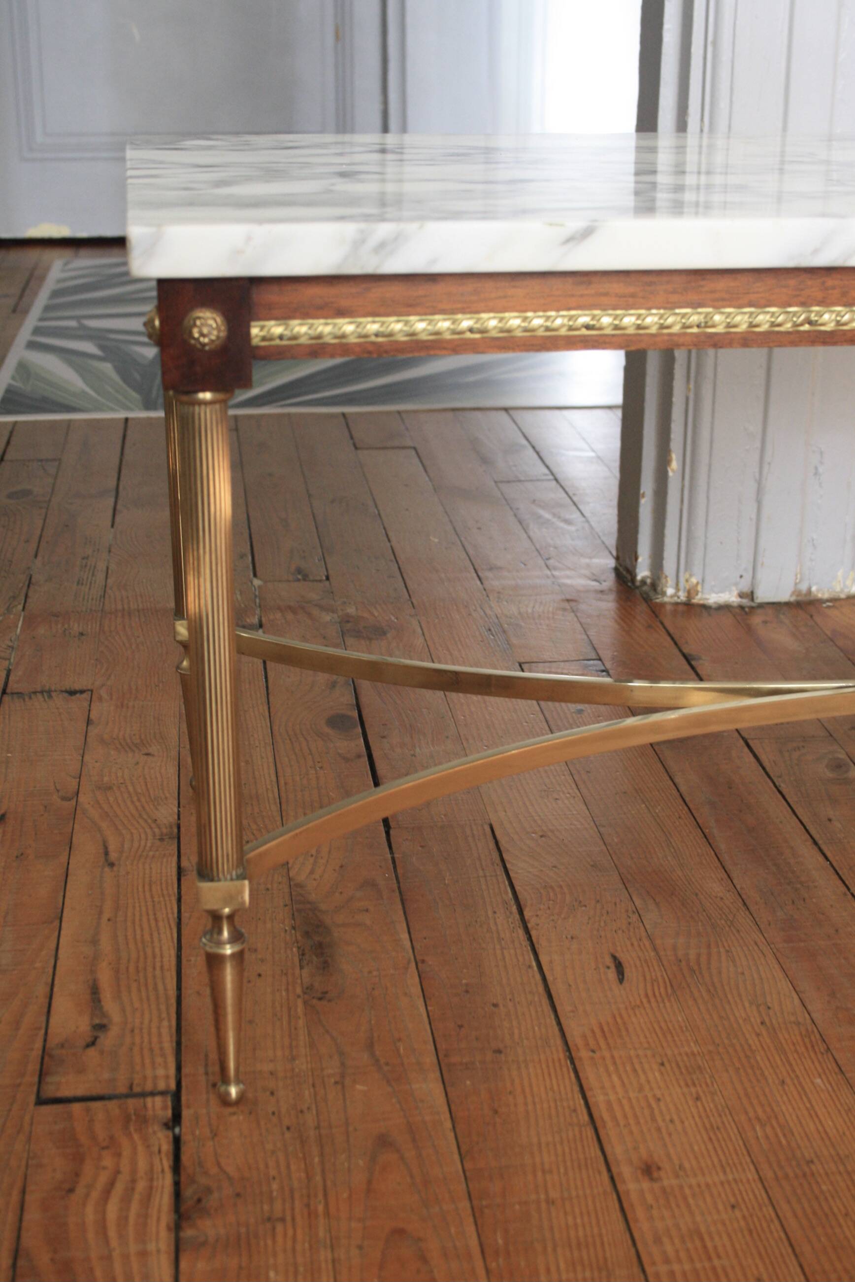 Table basse marbre laiton et bois