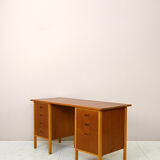 Scandinavian 1960s desk with drawers