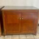 Paire de buffets de style Louis XVI époque XXeme siècle