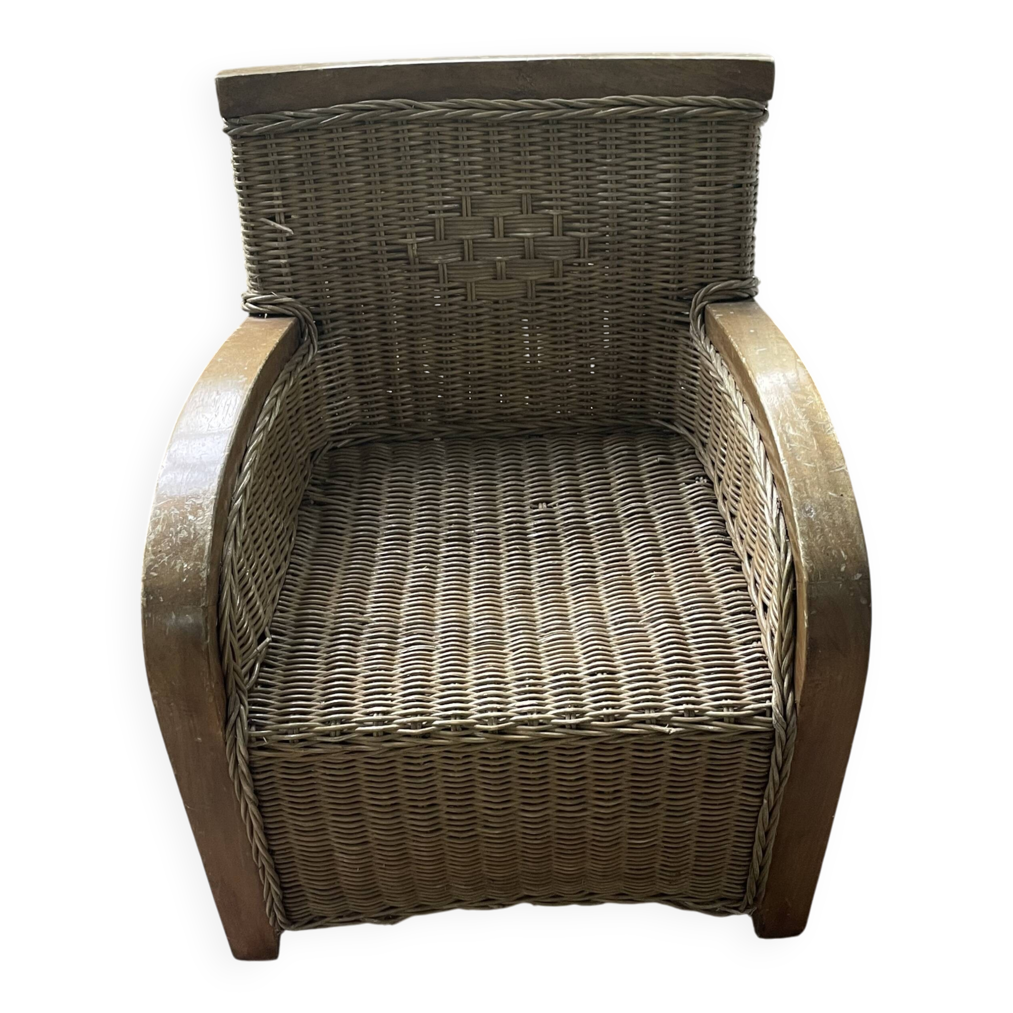 Children's wicker armchair