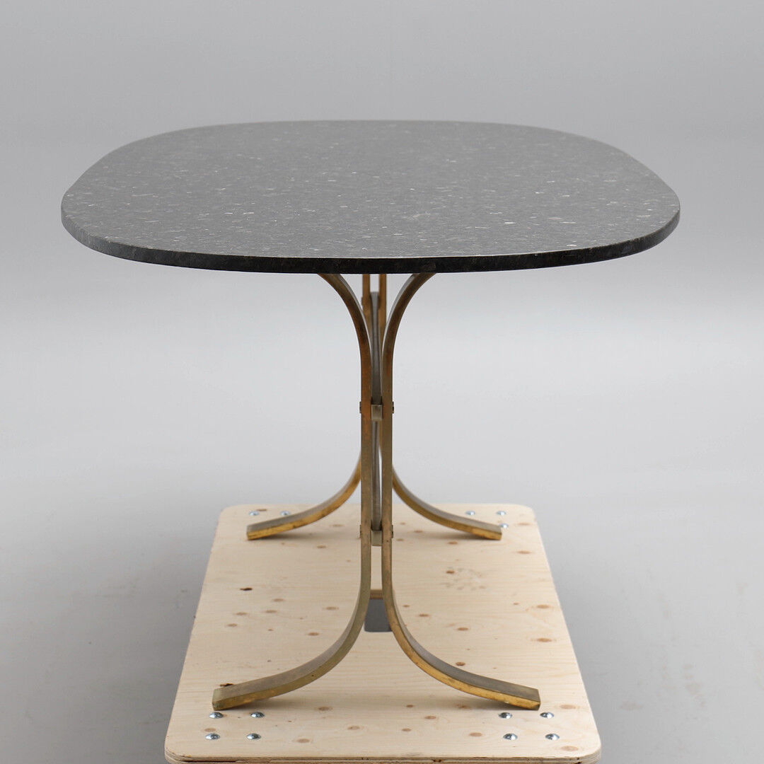 High table with its labradorite top