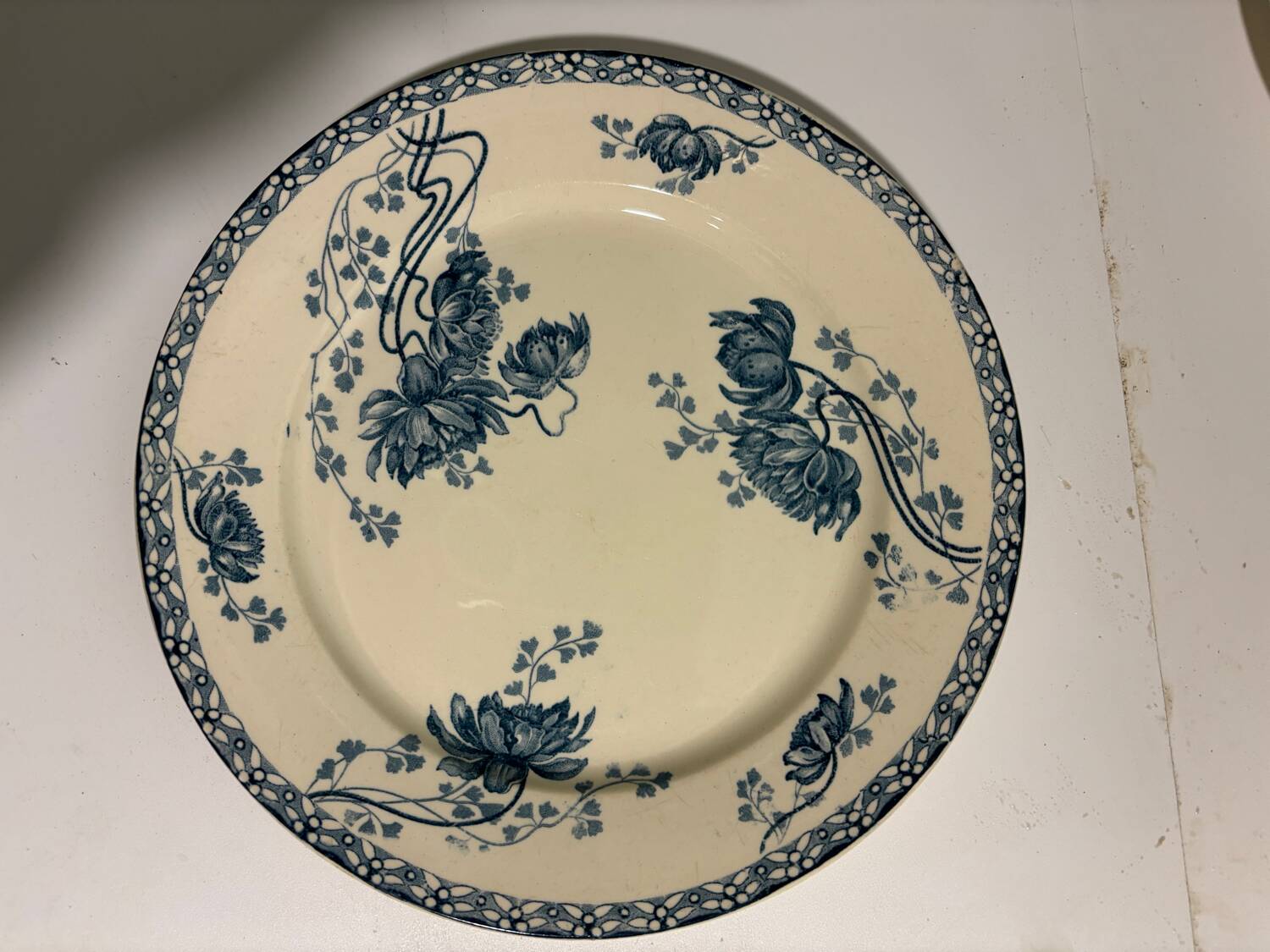 Art Nouveau plates Sarreguemine Royat
