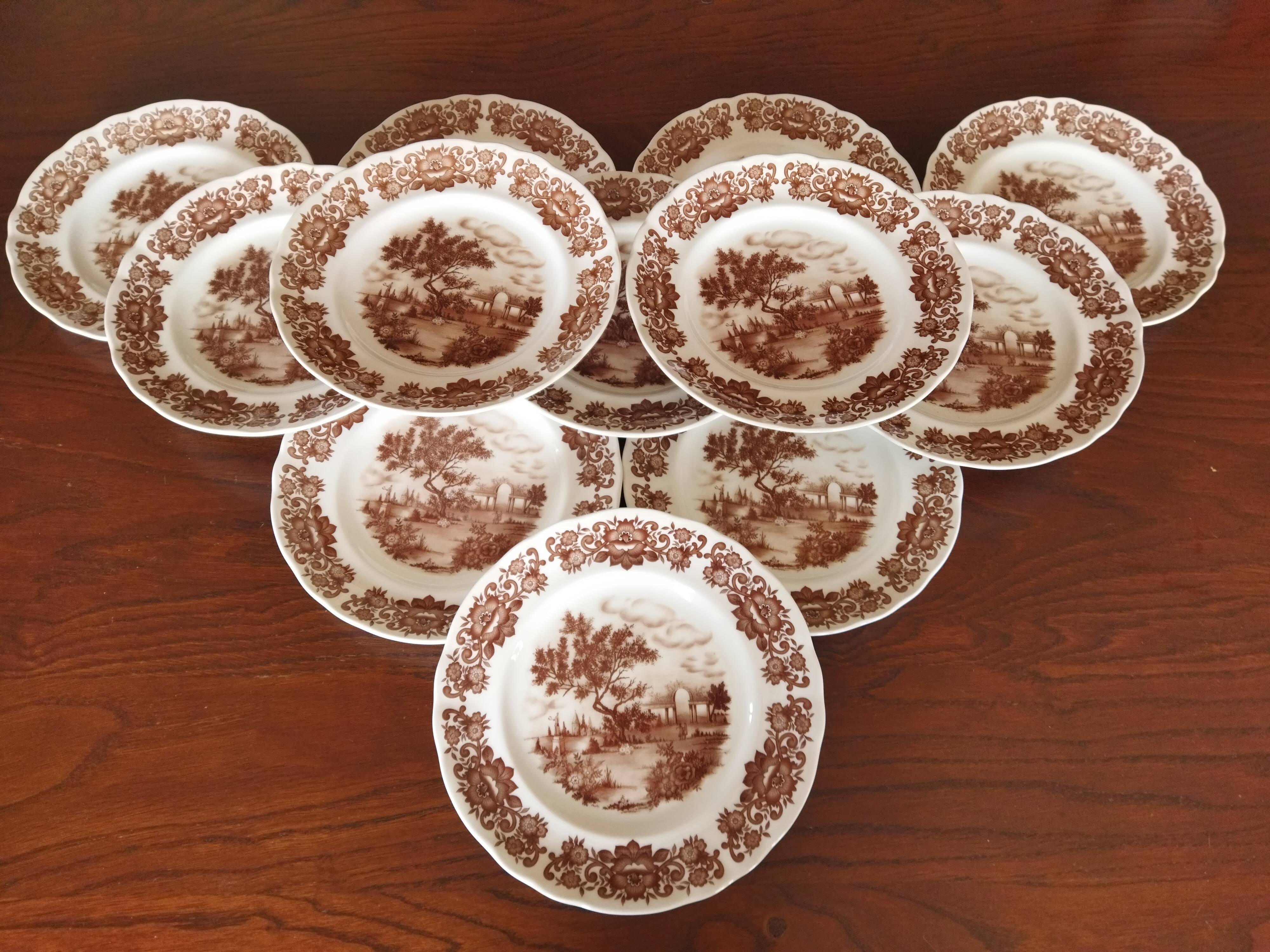 12 dessert plates Pontesa Spain