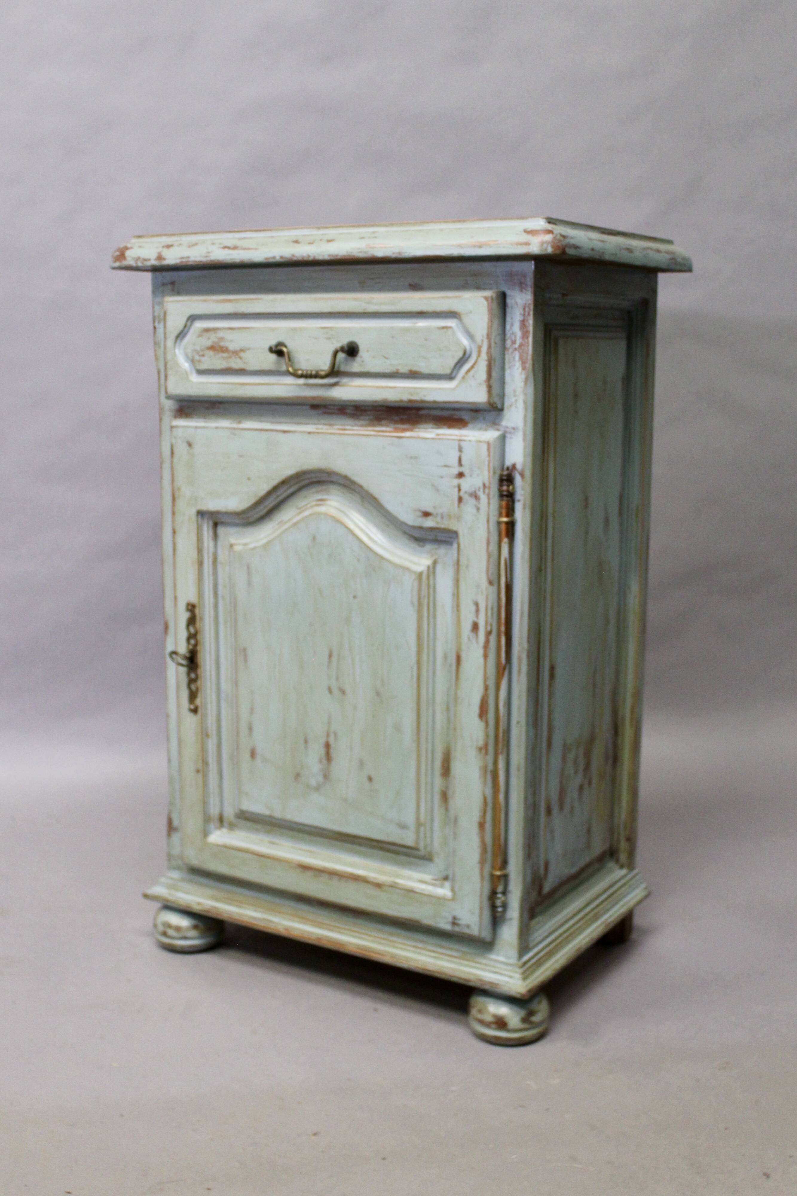 Cherry wood patinated cupboard Provence