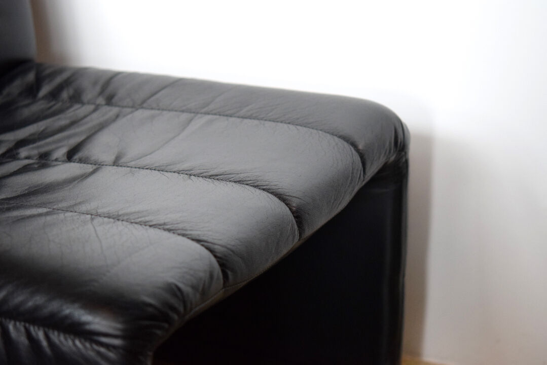 Fauteuil skaï vintage 1970