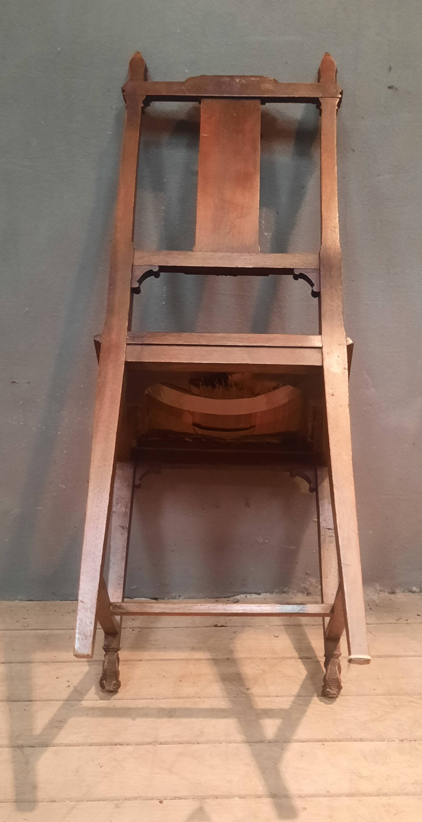 Medieval style chair