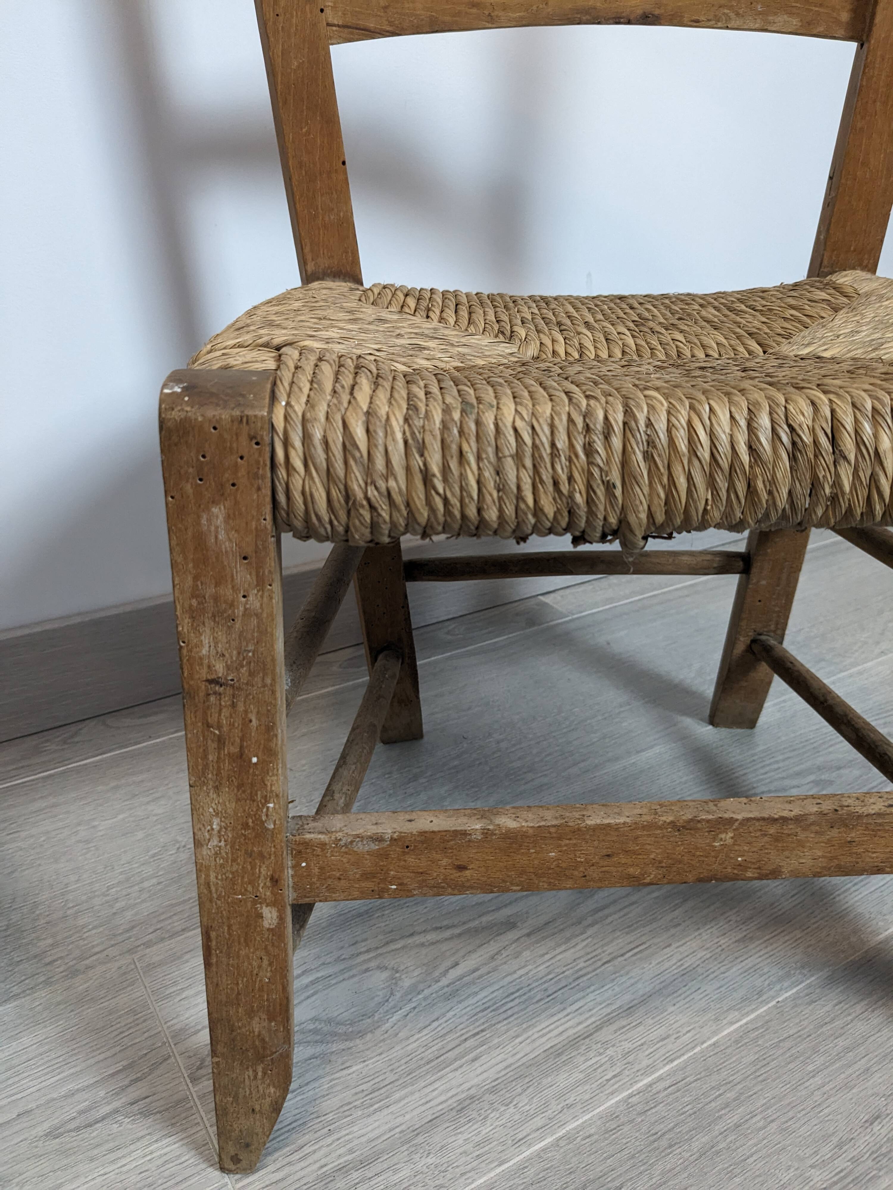 Children's straw country chair