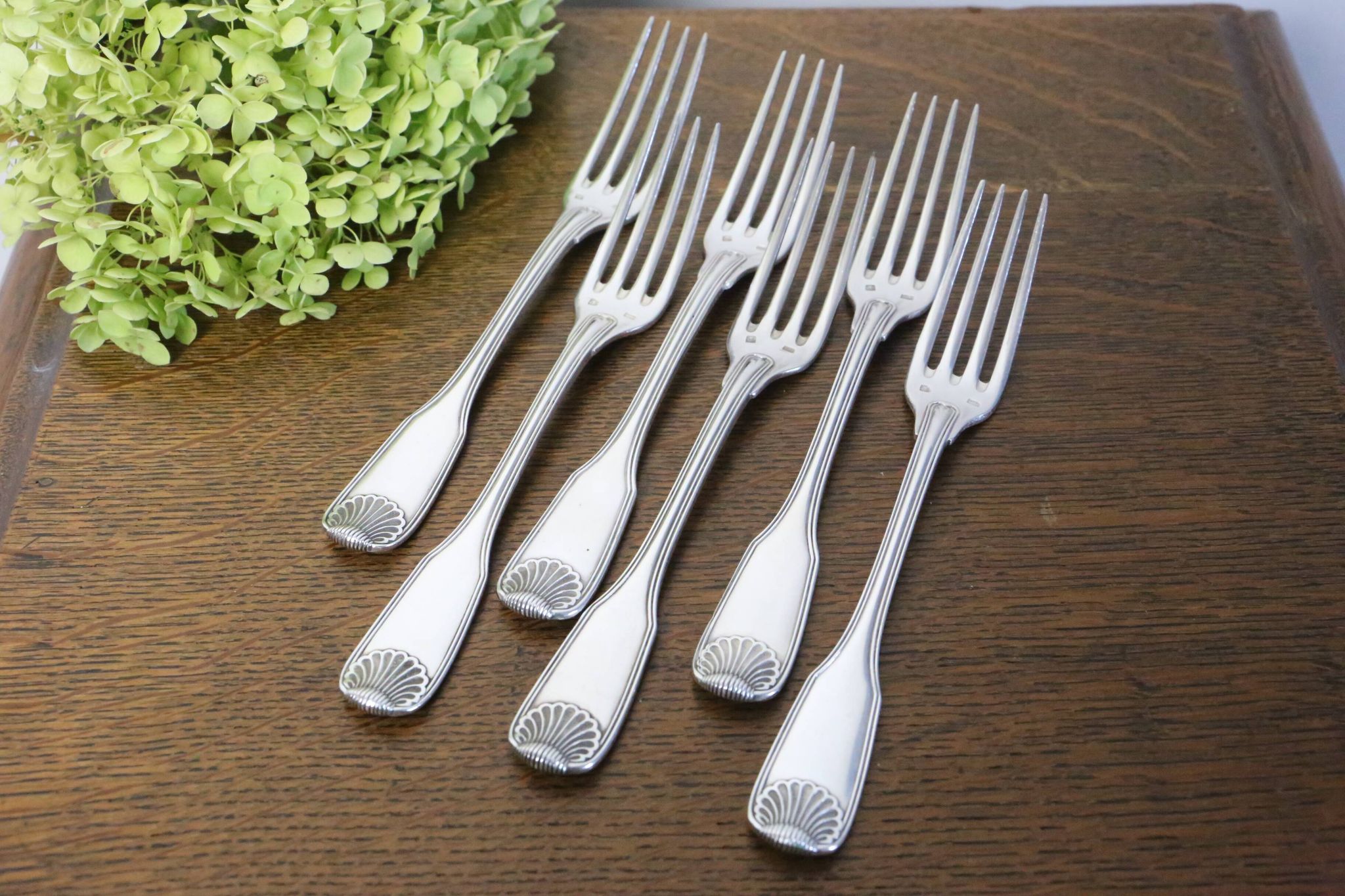 Set of 6 Cailar Bayard dessert forks, Coquille, monogrammed, early 20th century