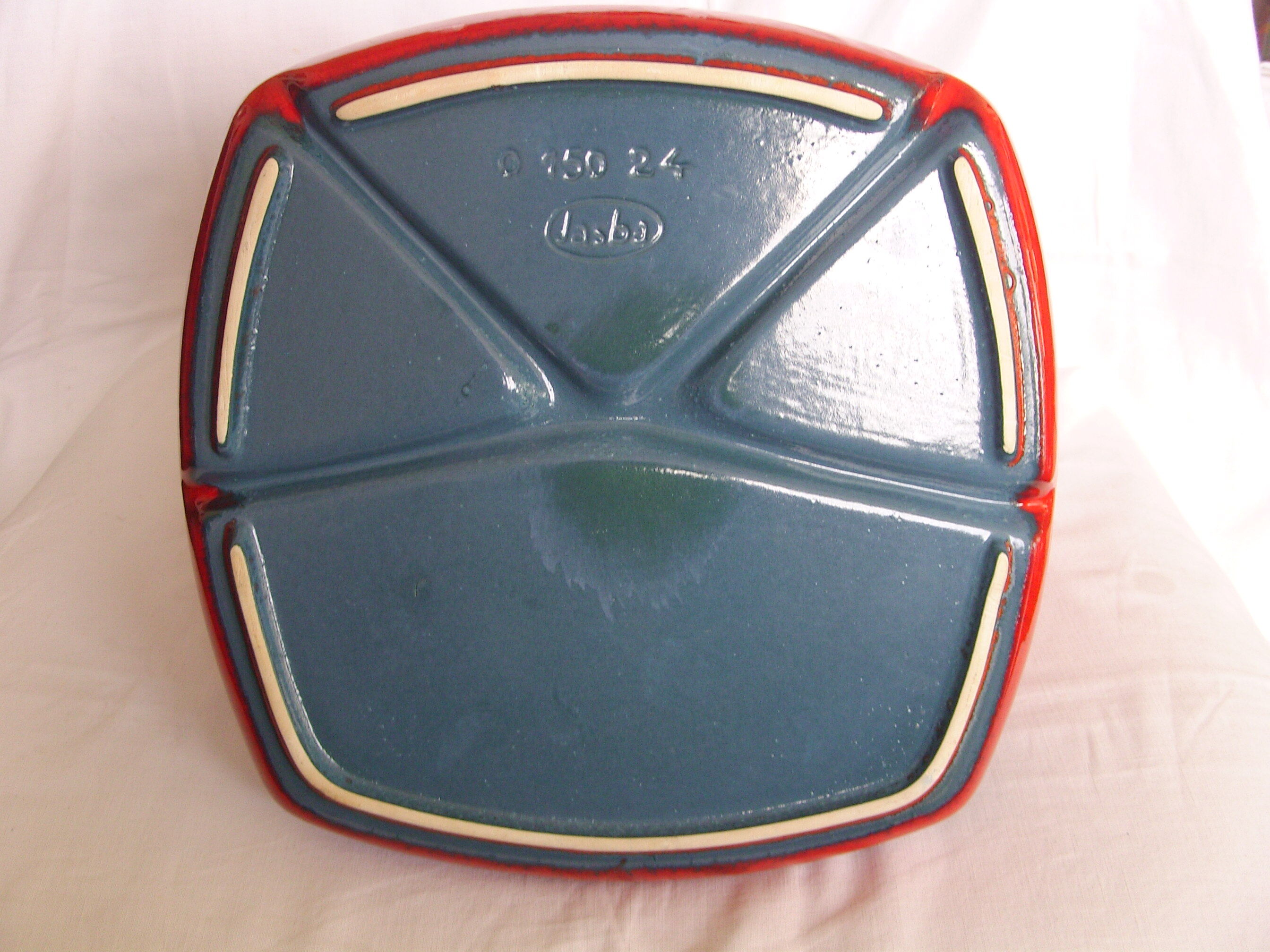 8 vintage ceramic red fondue plates