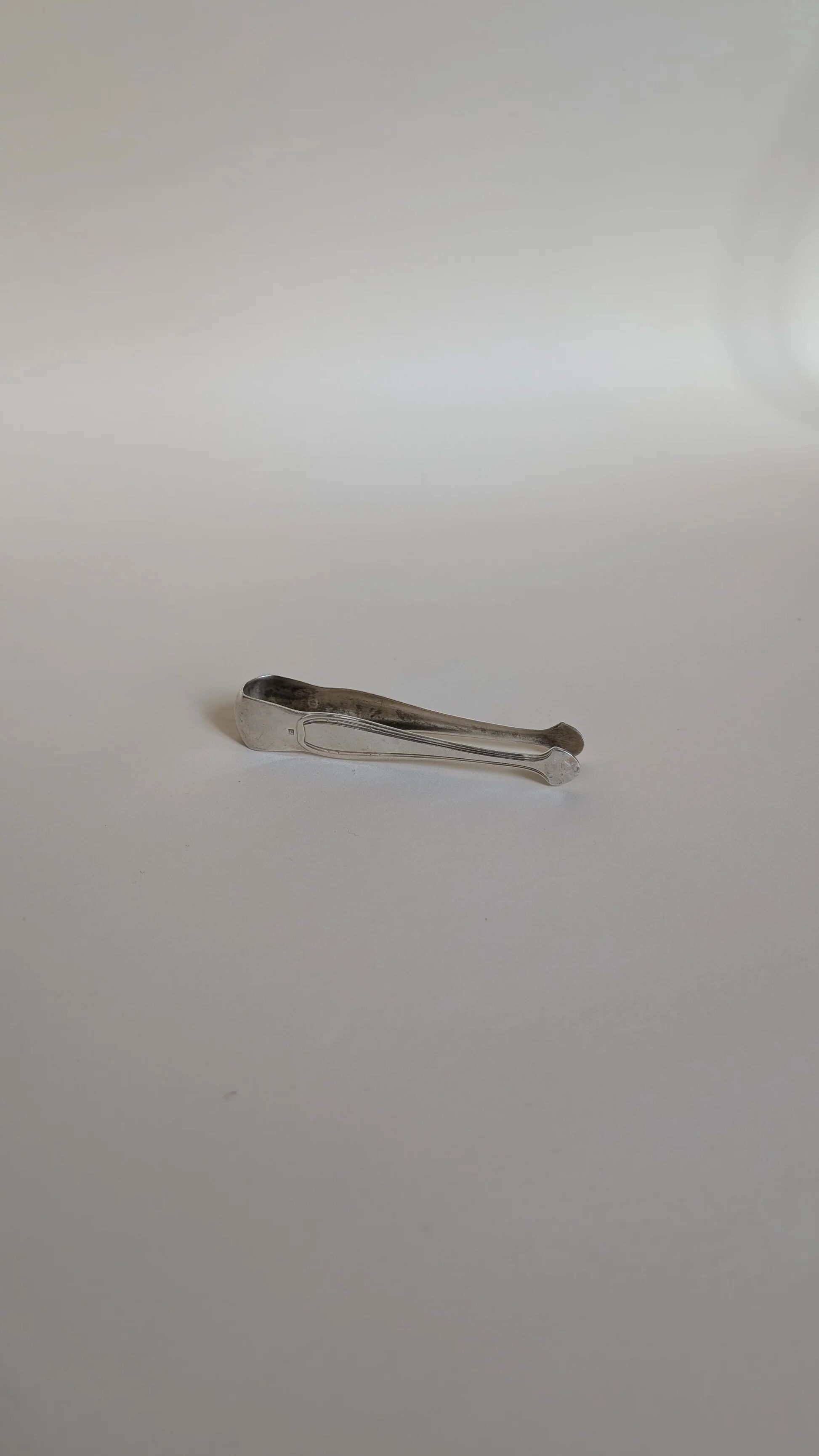 Sugar tongs
