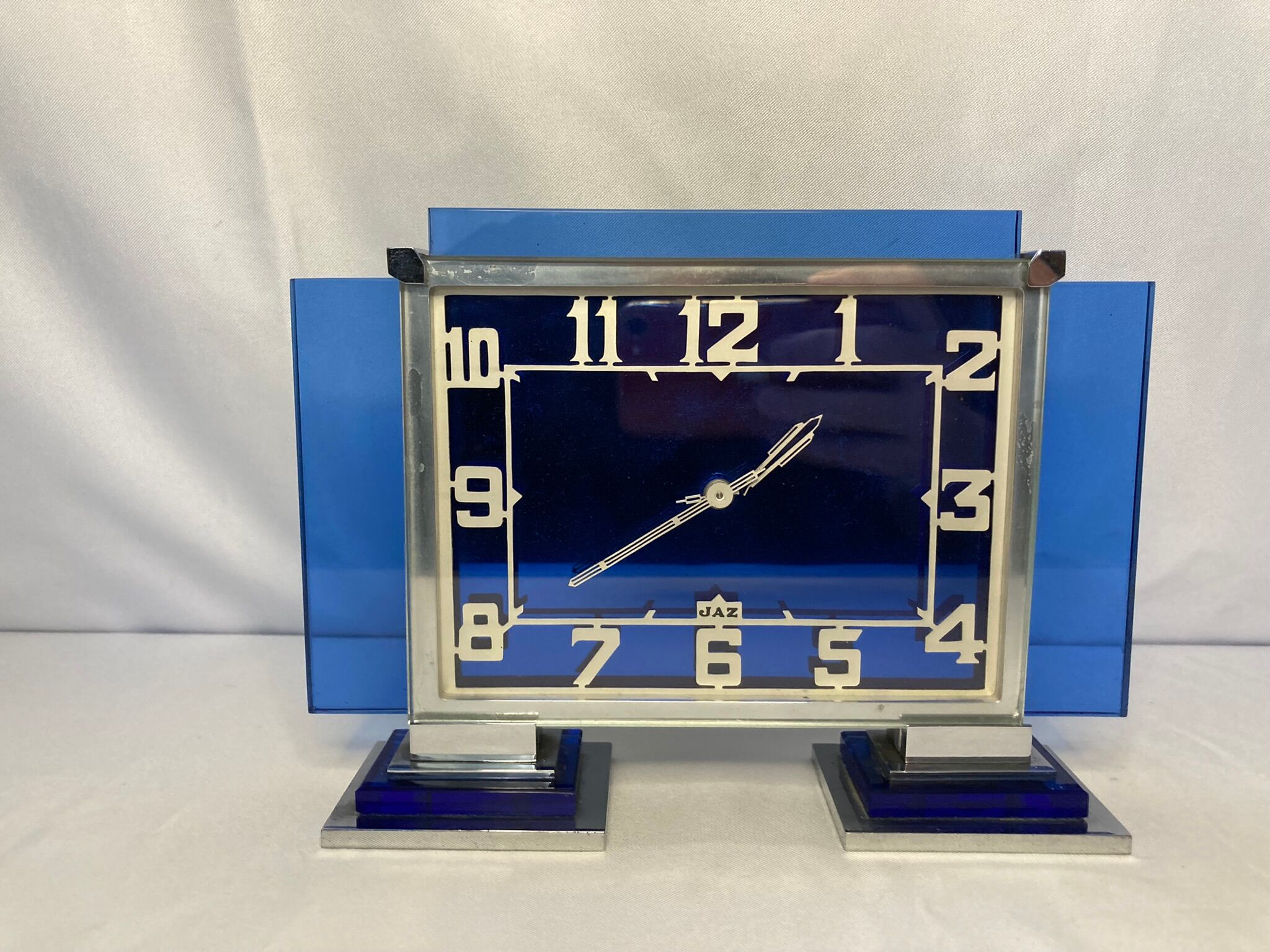Art deco luxury clock jaz artic crystal and chrome circa 1930