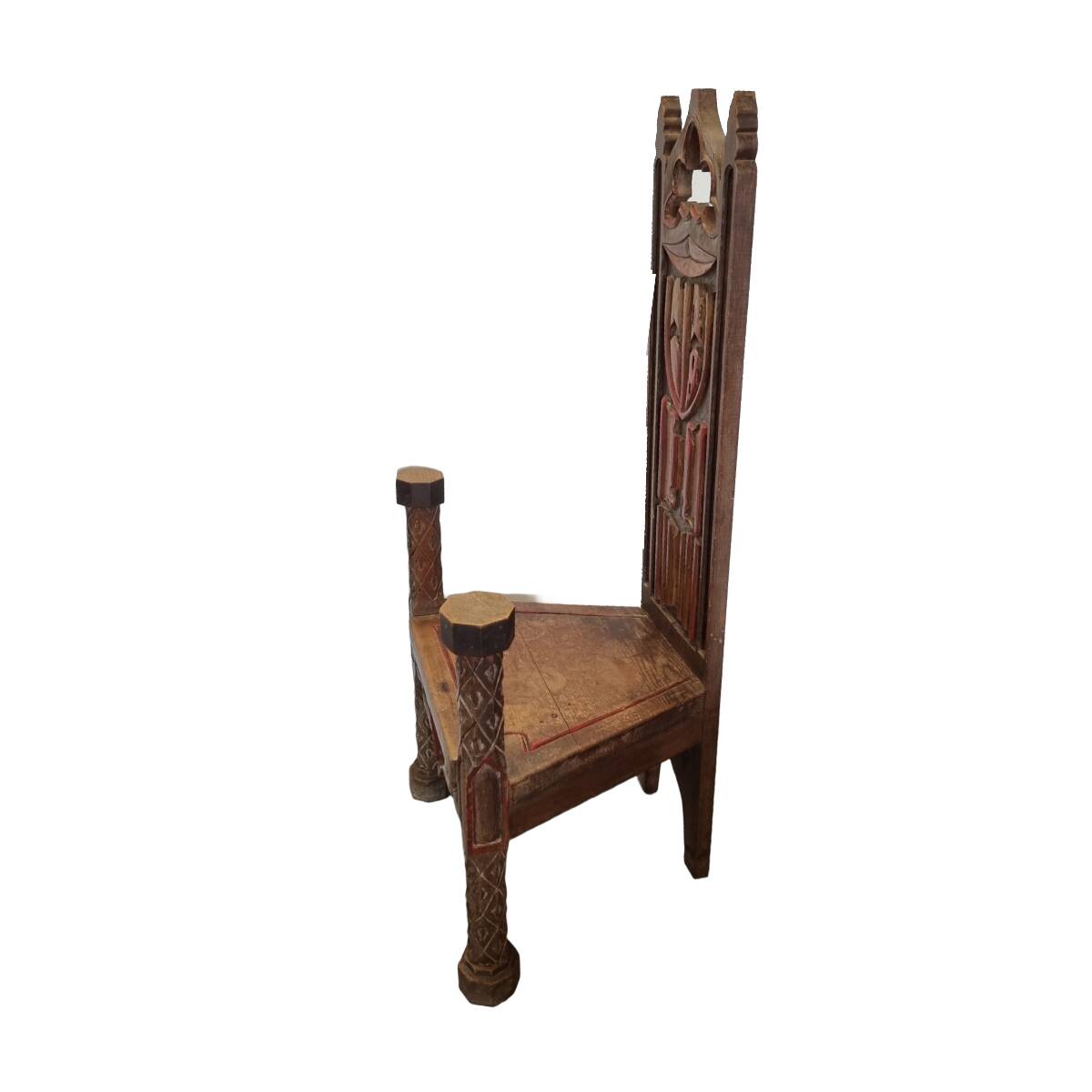 Spanish hand carved Gothic Style Chair, 1st half 1900s