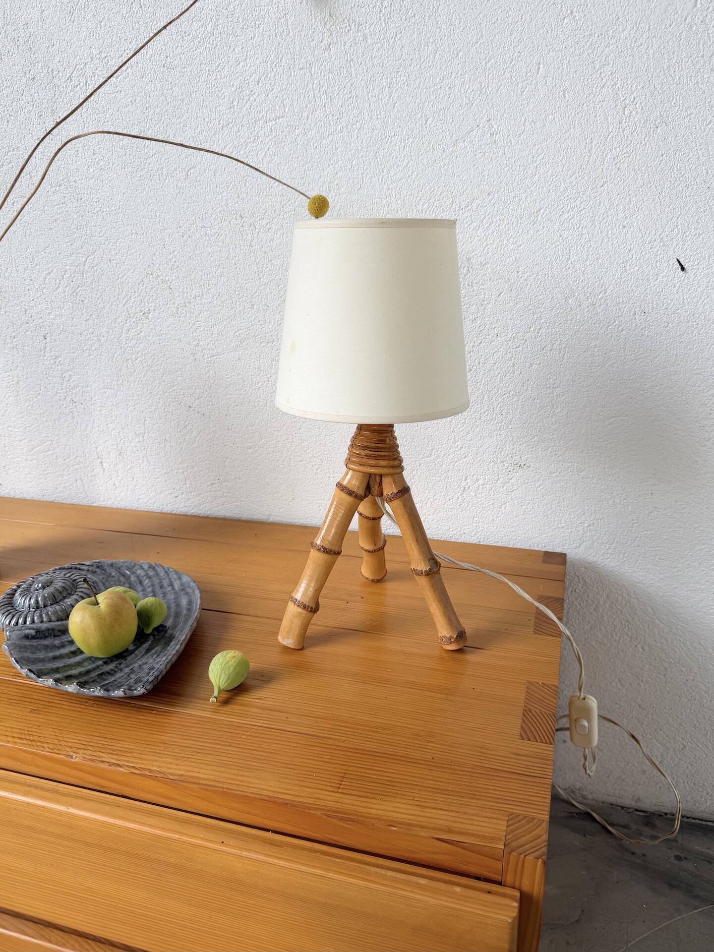 1960s rattan desk or table lamp