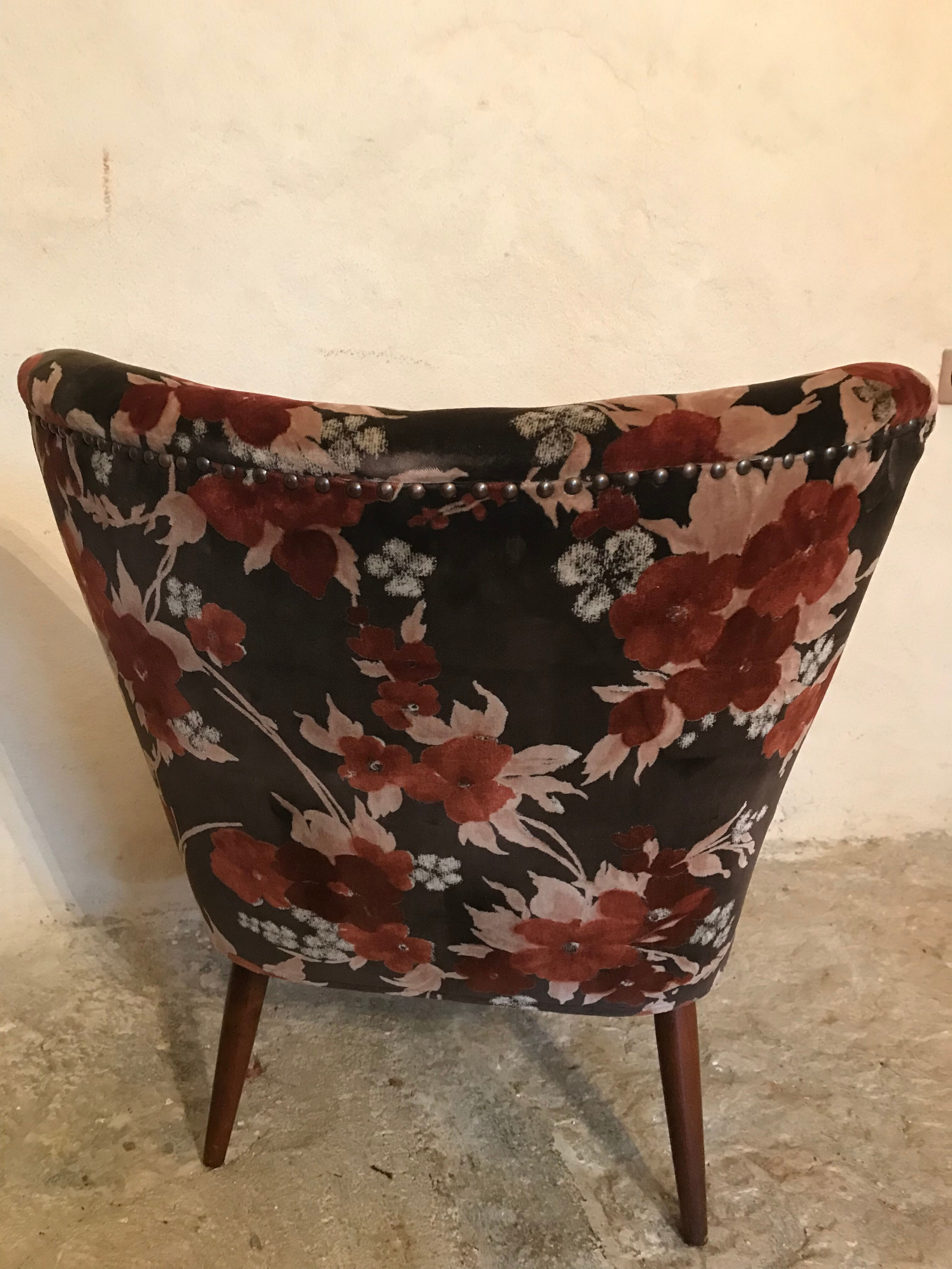 Vintage cocktail armchair 1960 feet compass and fabric flowers