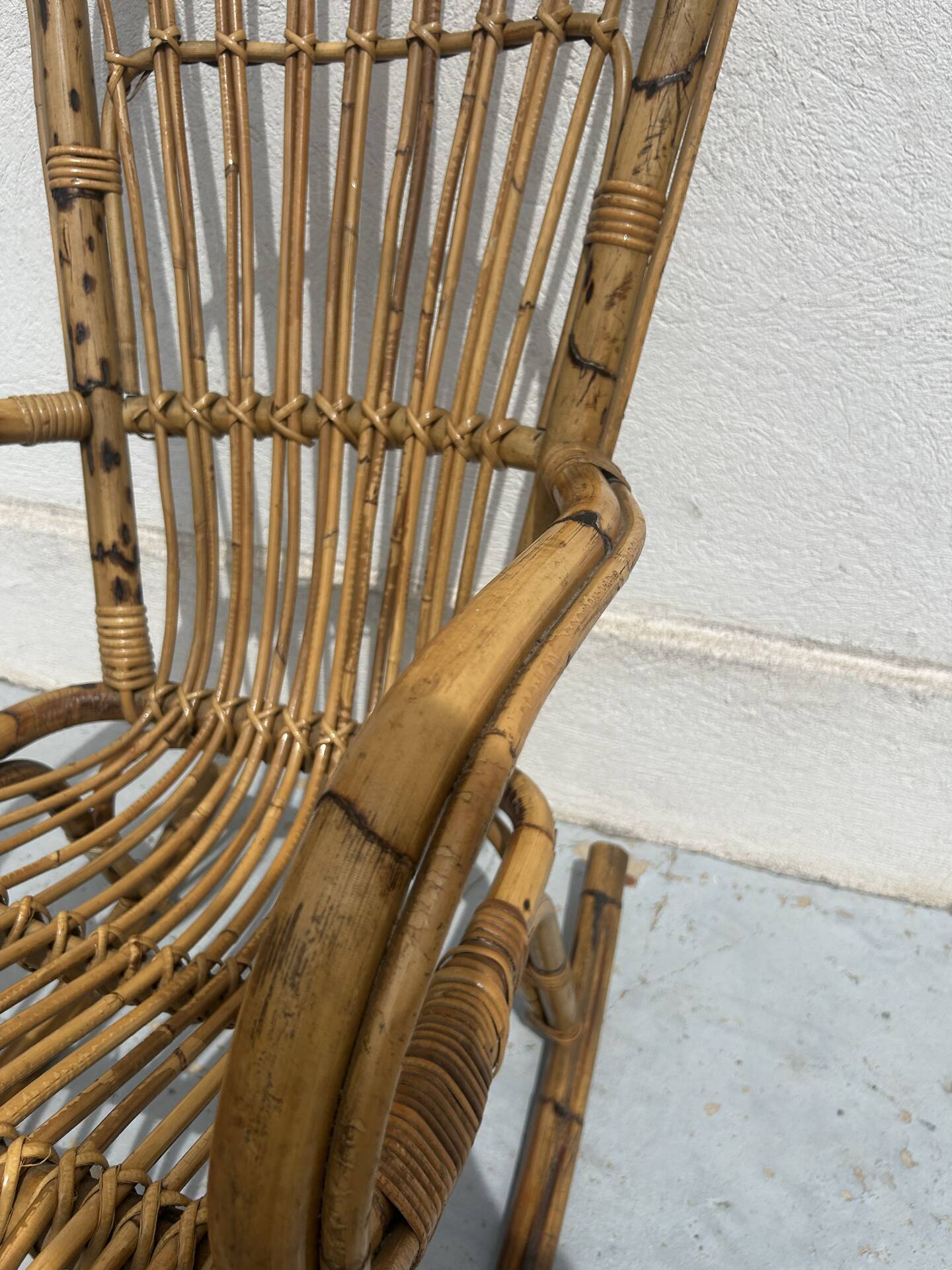 Vintage rocking chair in rattan – 1960s/70s