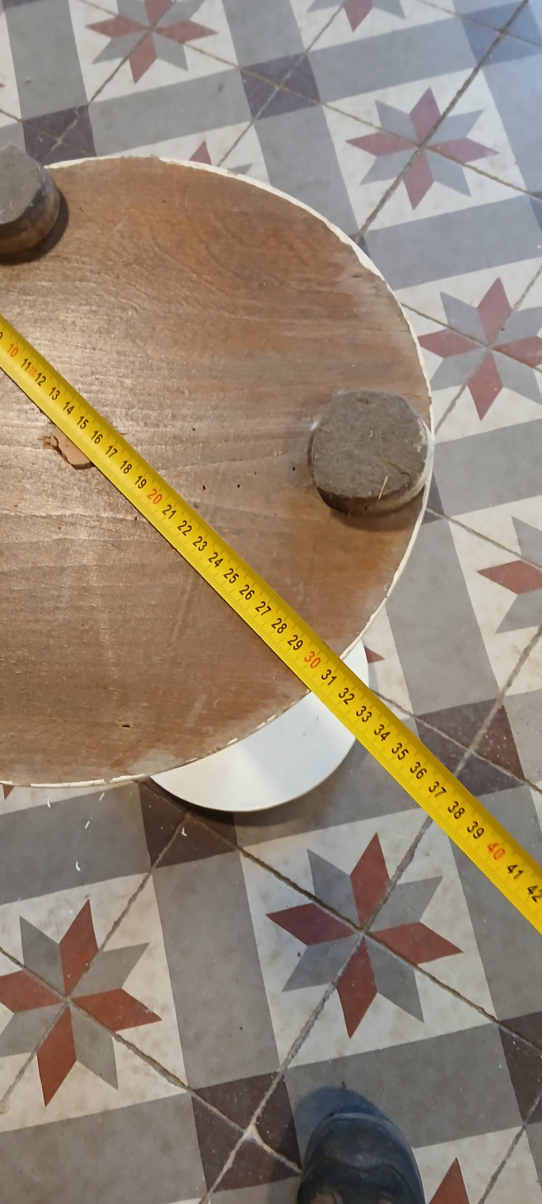 Side table - Furniture