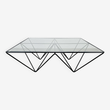 Table basse pyramidale fil d'acier et verre