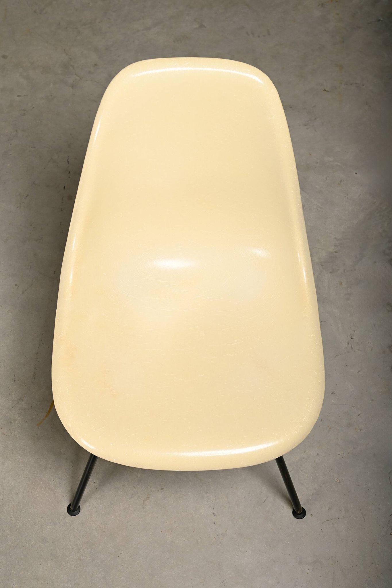 Ensemble de chaises d'appoint en fibre de verre Charles & Ray Eames DSX multicolores pour Herman Mi