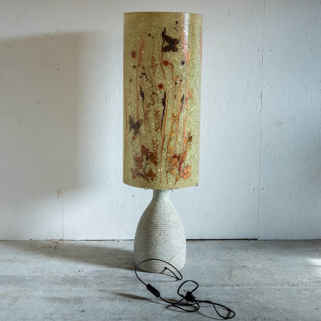 Accolay potter floor lamp in ceramic and resin circa 1960