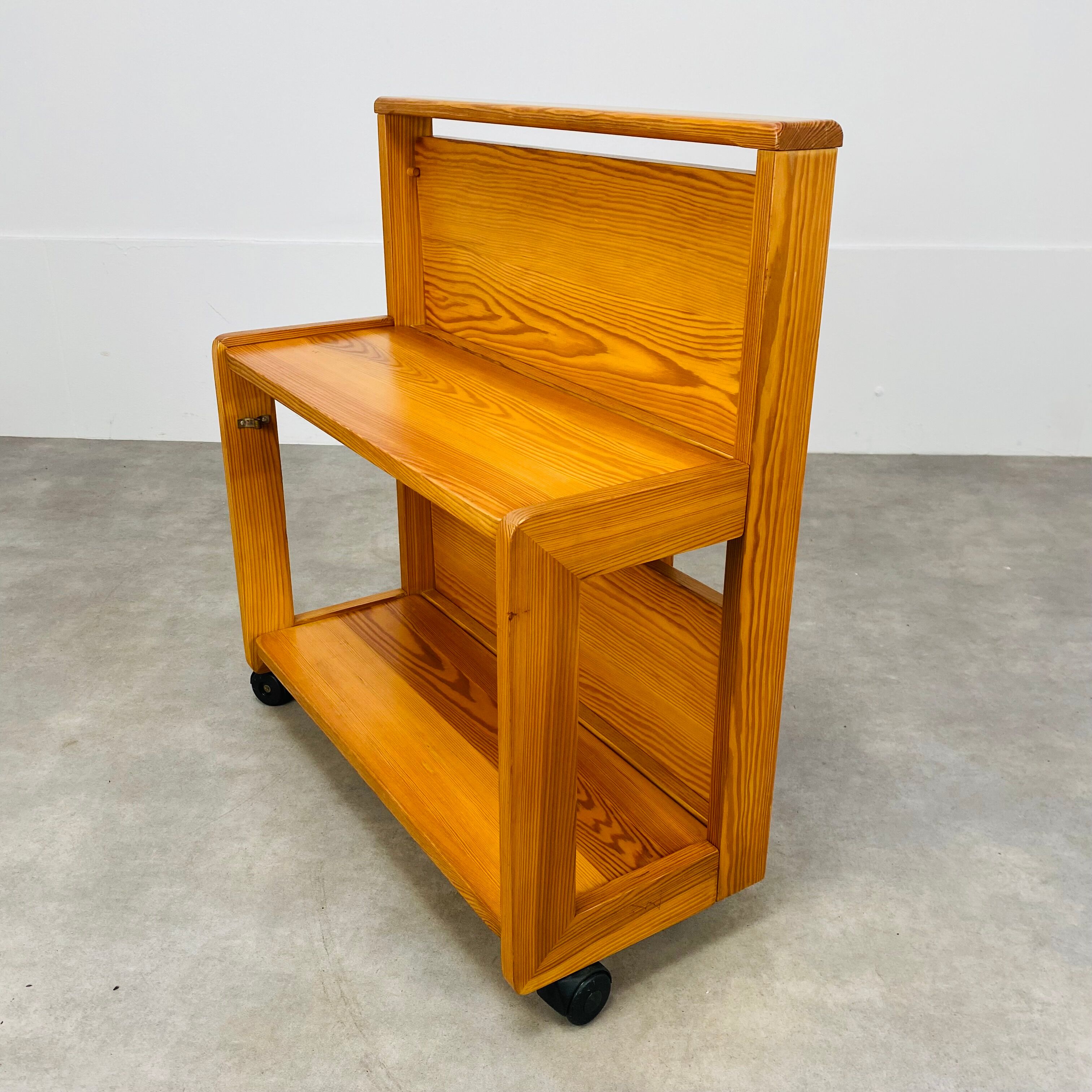 Folding tray in pine 70s vintage Scandinavian design