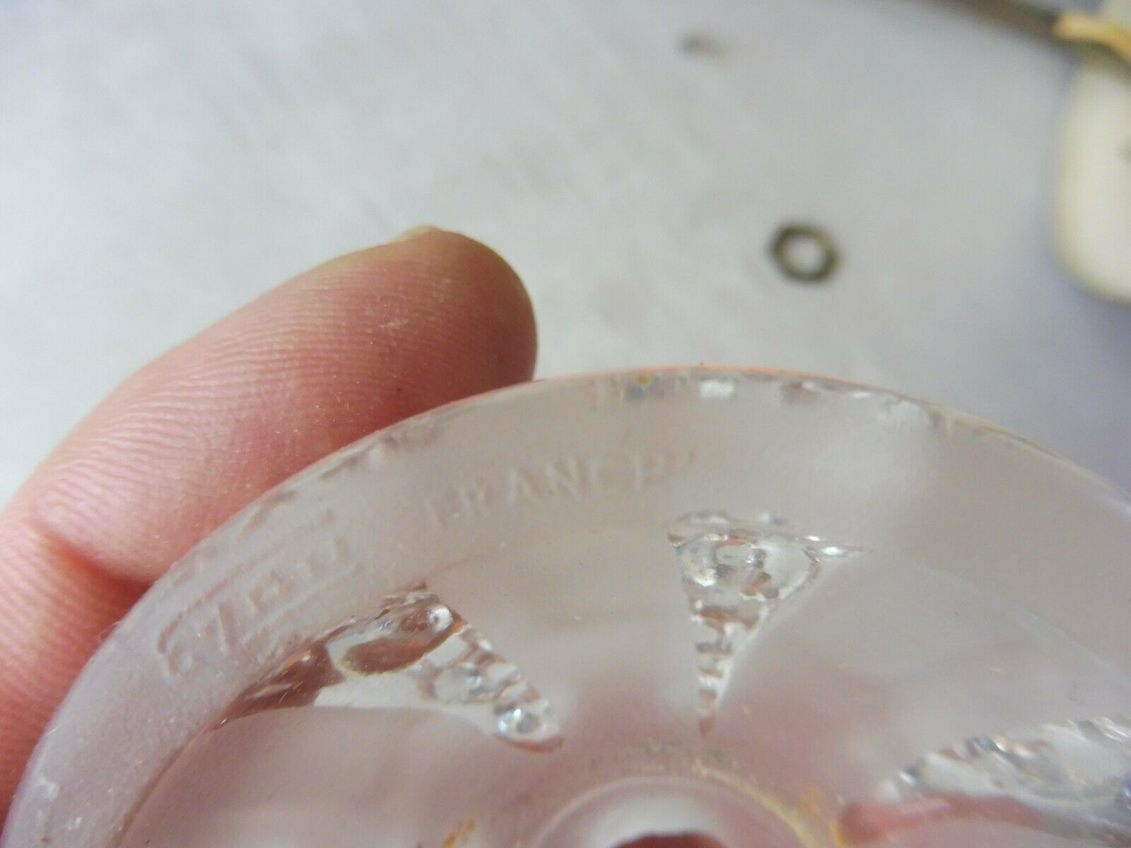 Old lamp suspension, brass, Ezan