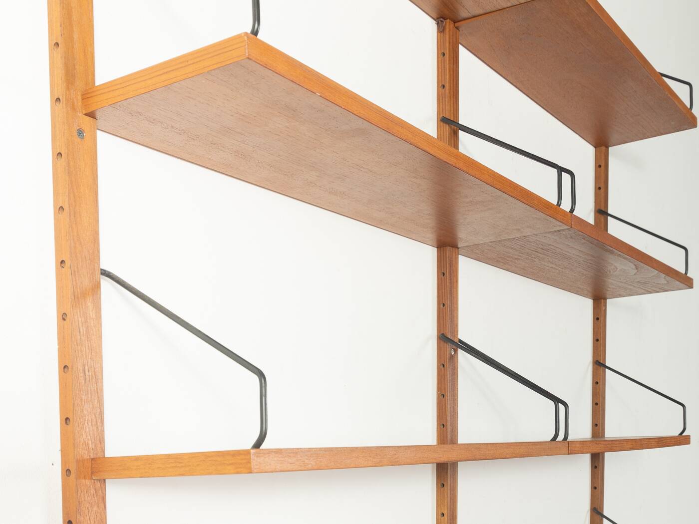 Classic wall shelf by Poul Cadovius for Cado, 1950s, teak veneer