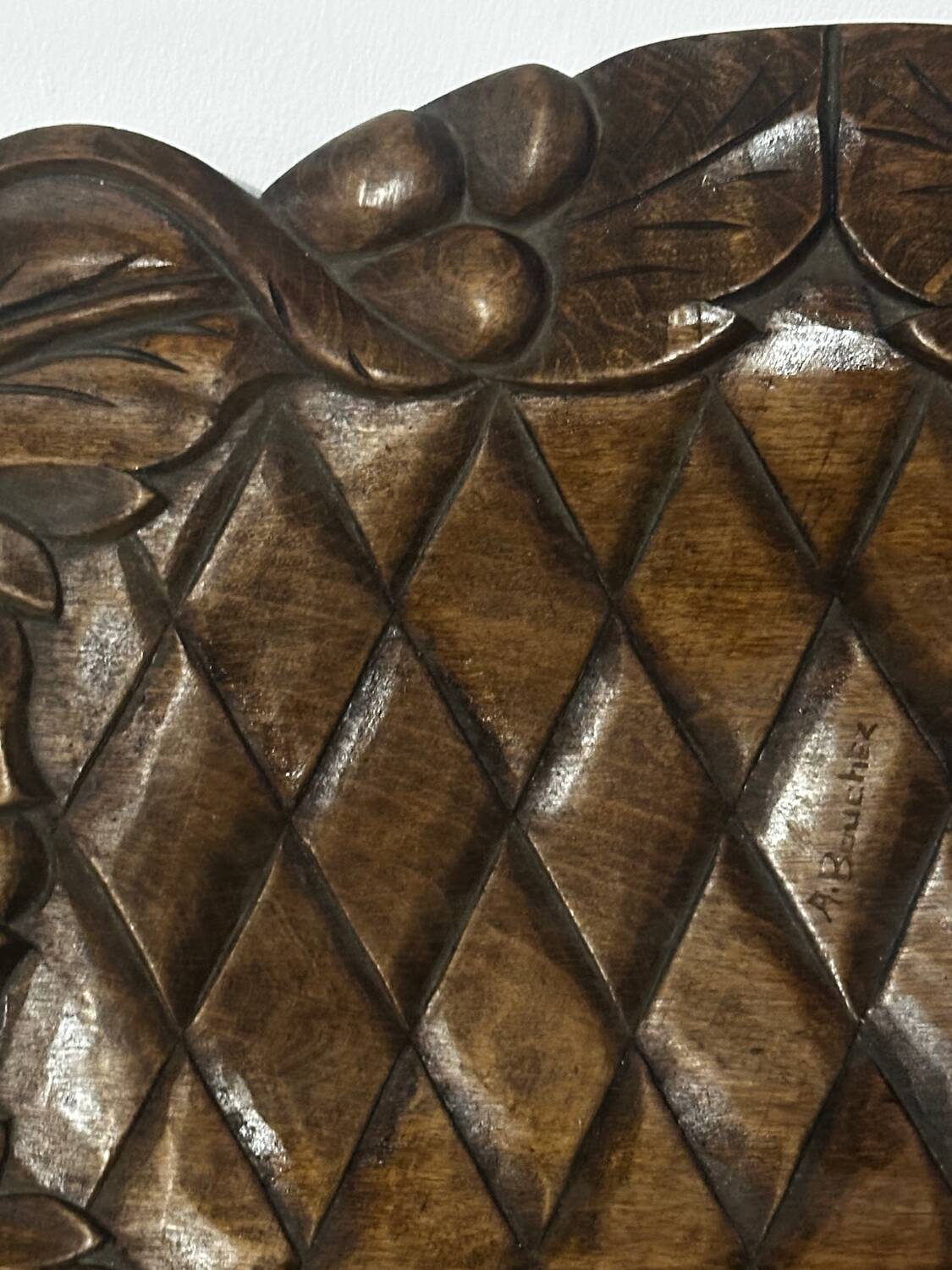 Basket or Pocket Emptying from the 1950s in Carved Wood signed A. Bouchez