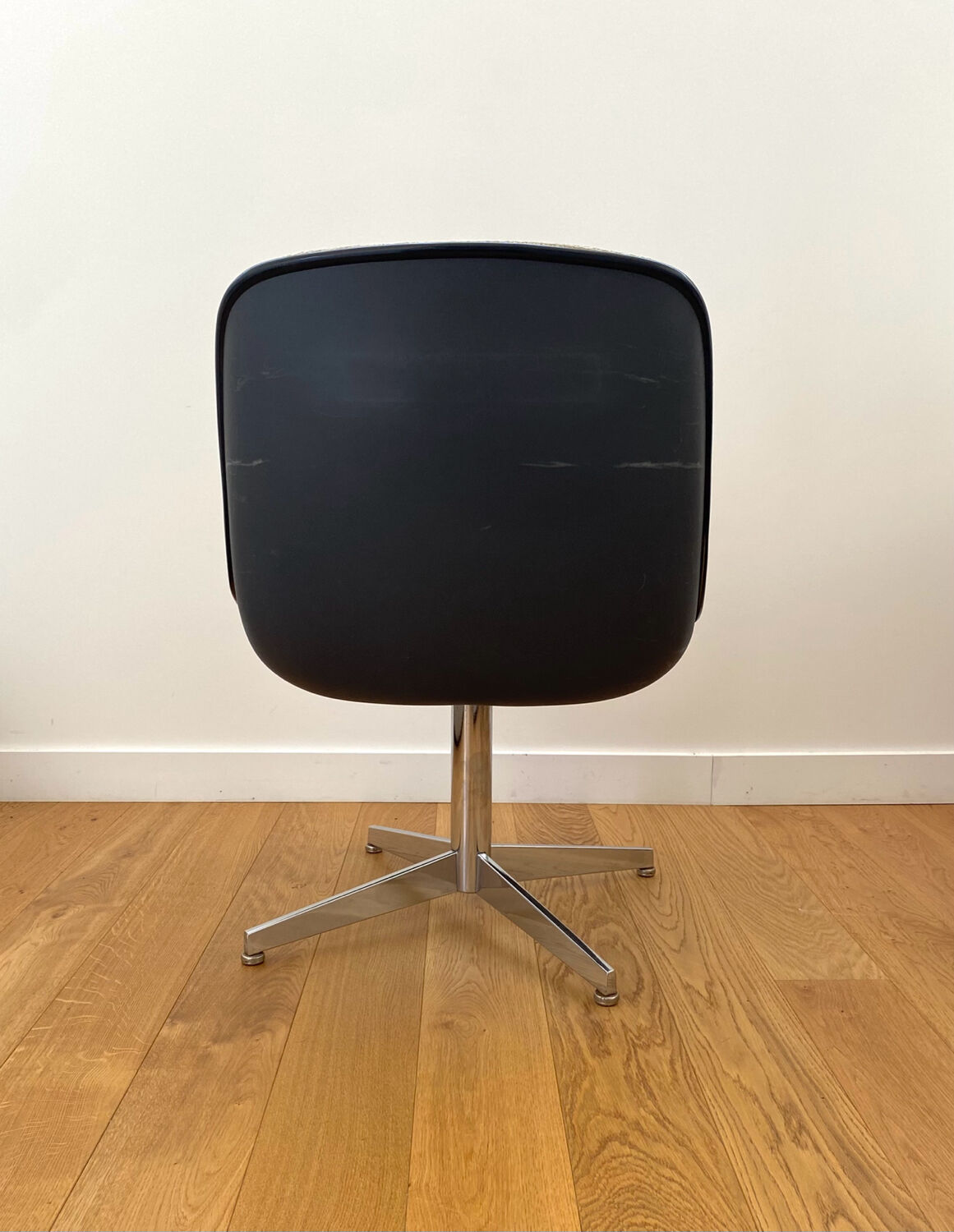 Fauteuil pivotant par Randall Buck pour Steelcase Strafor