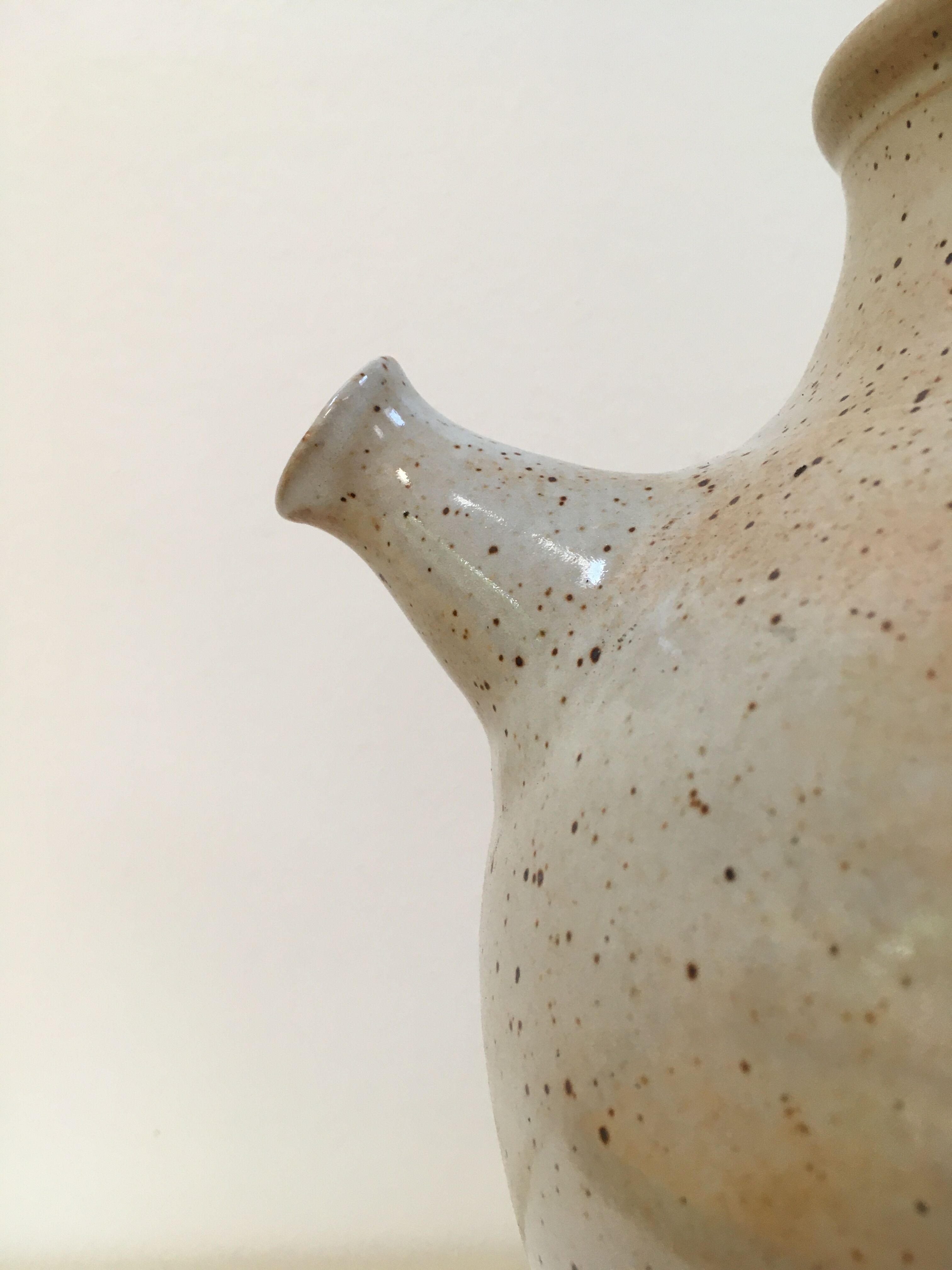 Pitcher of the Pottery Sandstone of the Marais