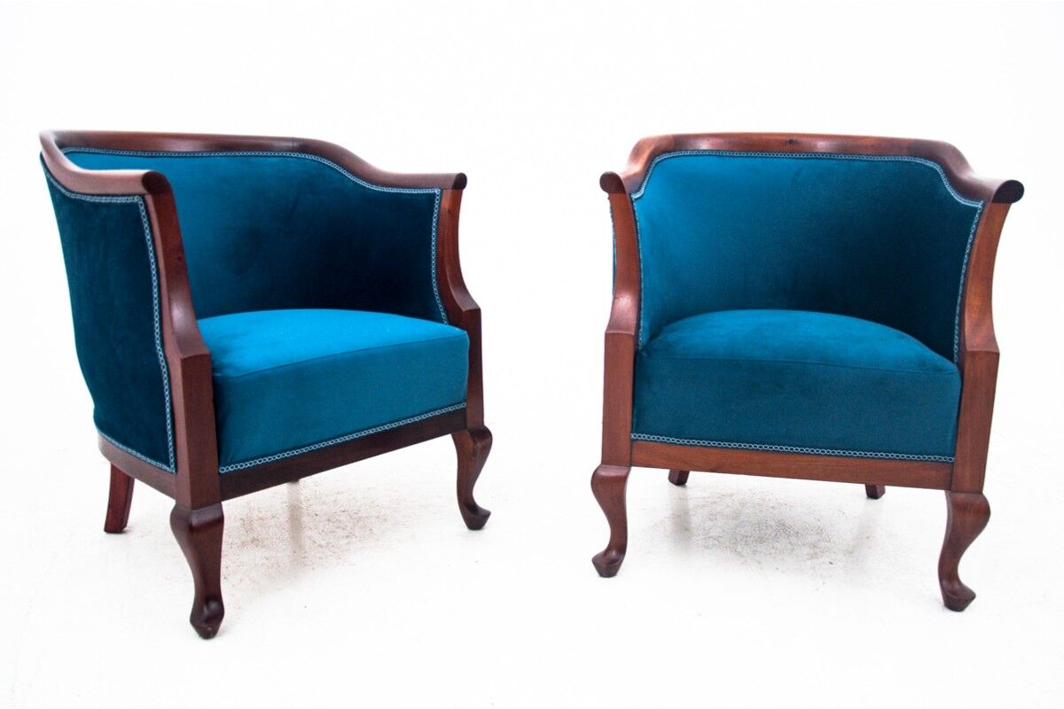 Historic living room set, Northern Europe, circa 1900, after renovation