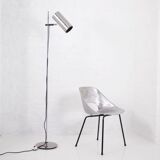Minimalist floor lamp