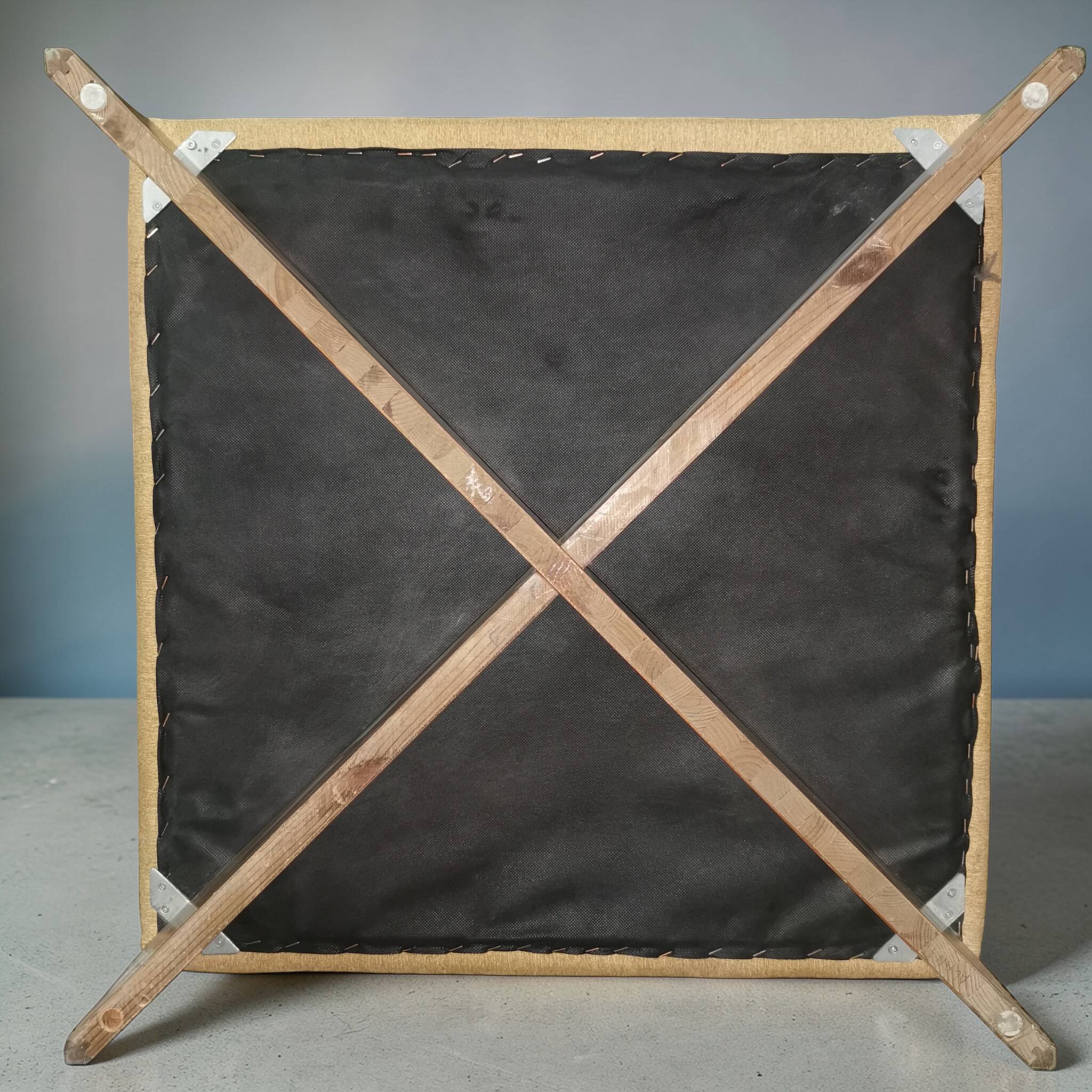 Set of 4 Aquilon chairs by Pierre Guariche.