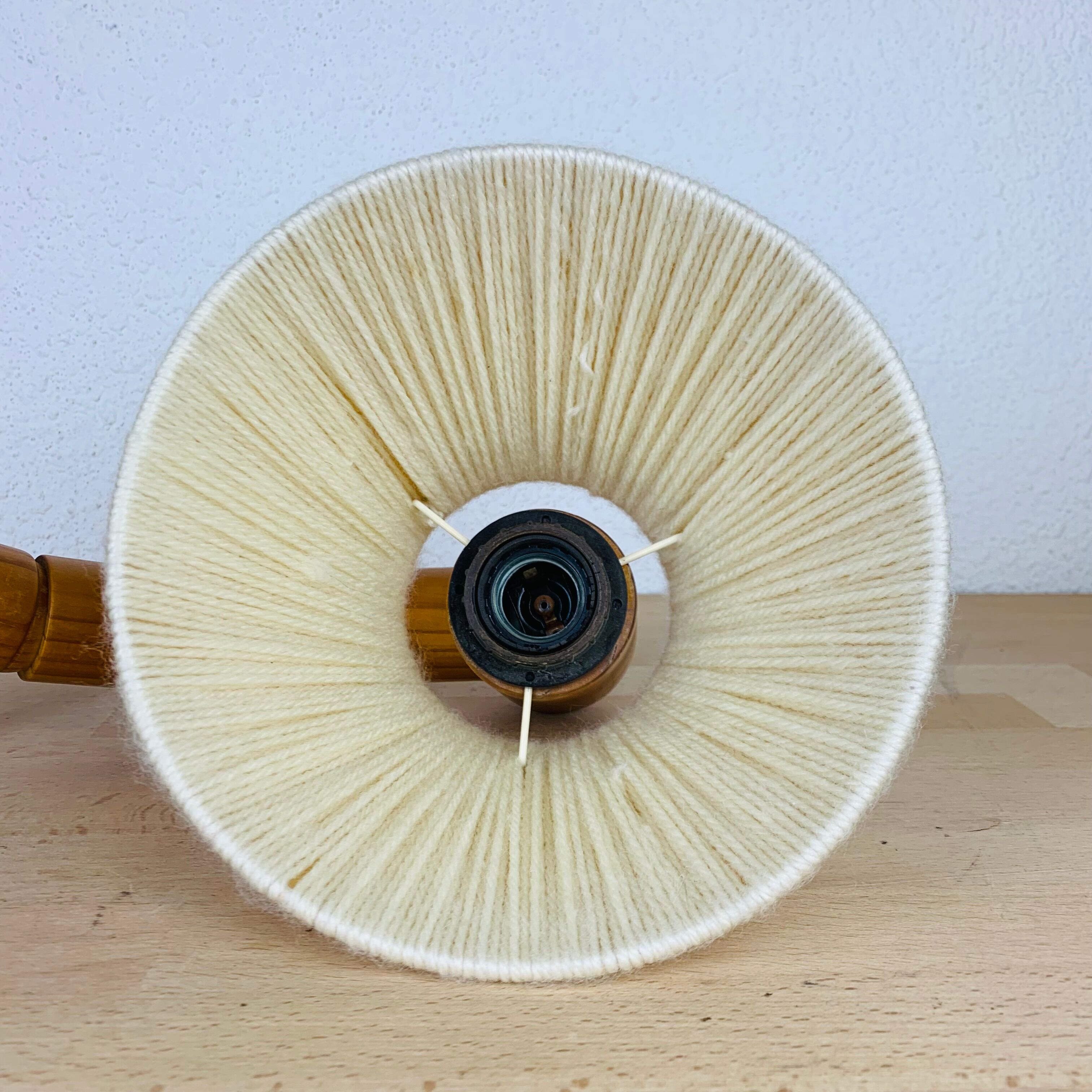 Wall lamp flexible pine lampshade wool 60s