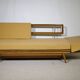 Lit de jour de style mid-century en bois de cerisier par Walter Knoll pour Knoll Antimott, années 1960.