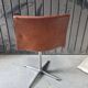 Paire de chaises pivotantes en Skaï cognac marron
