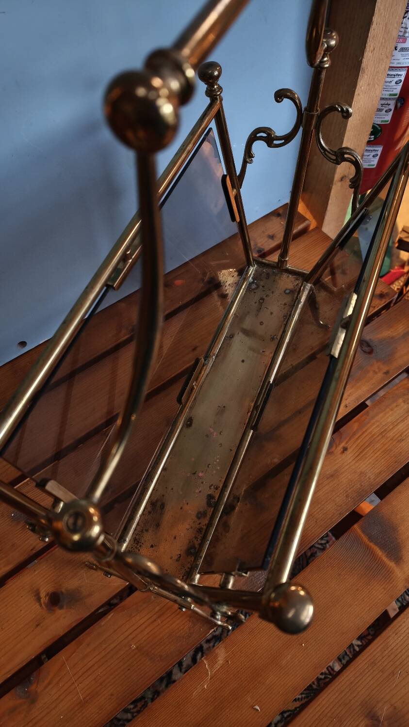 Vintage brass and smoked glass magazine rack - Maison Jansen style - 1970