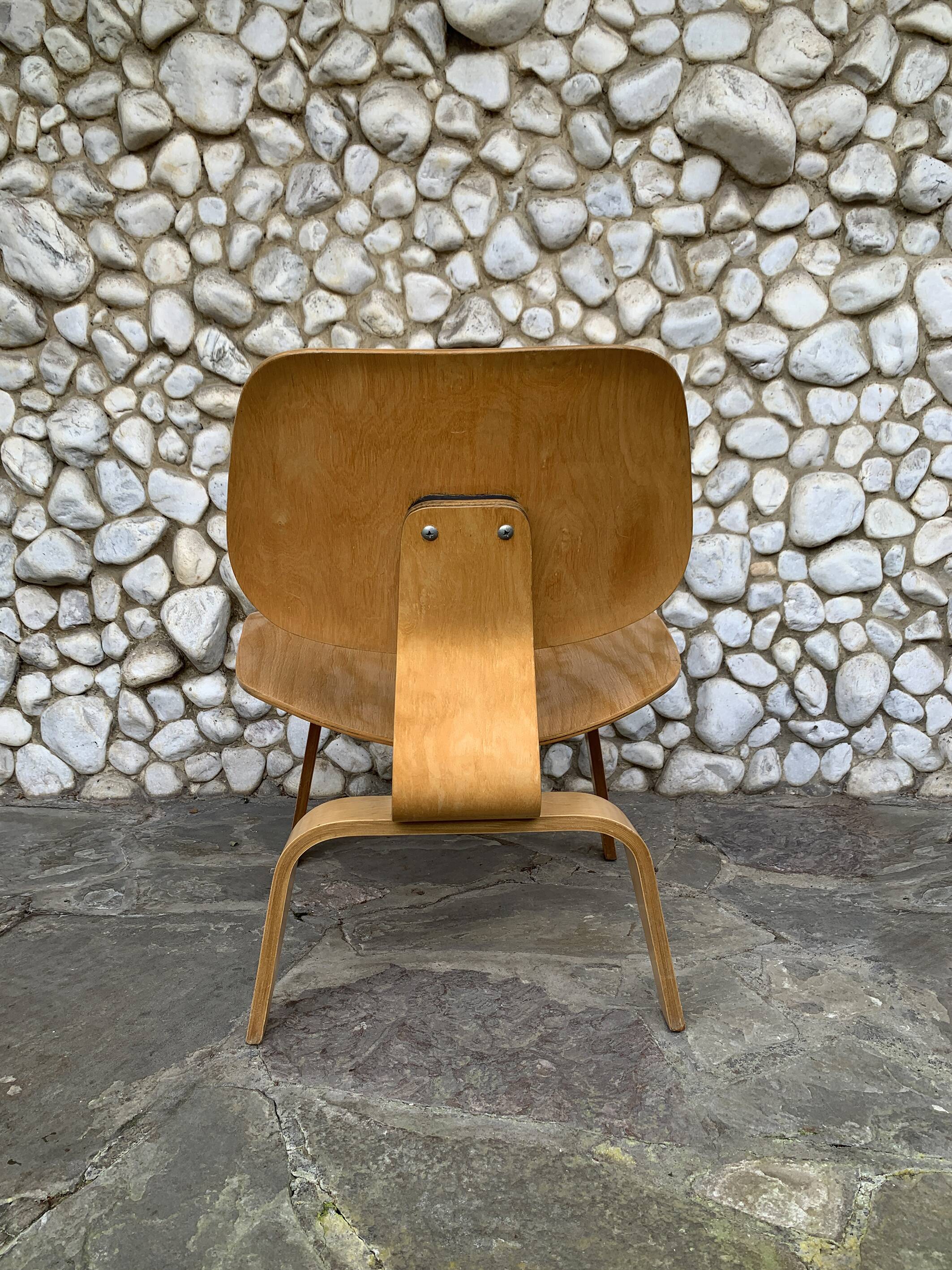 LCW (Lounge Chair Wood), Charles & Ray Eames for Herman Miller 1950s