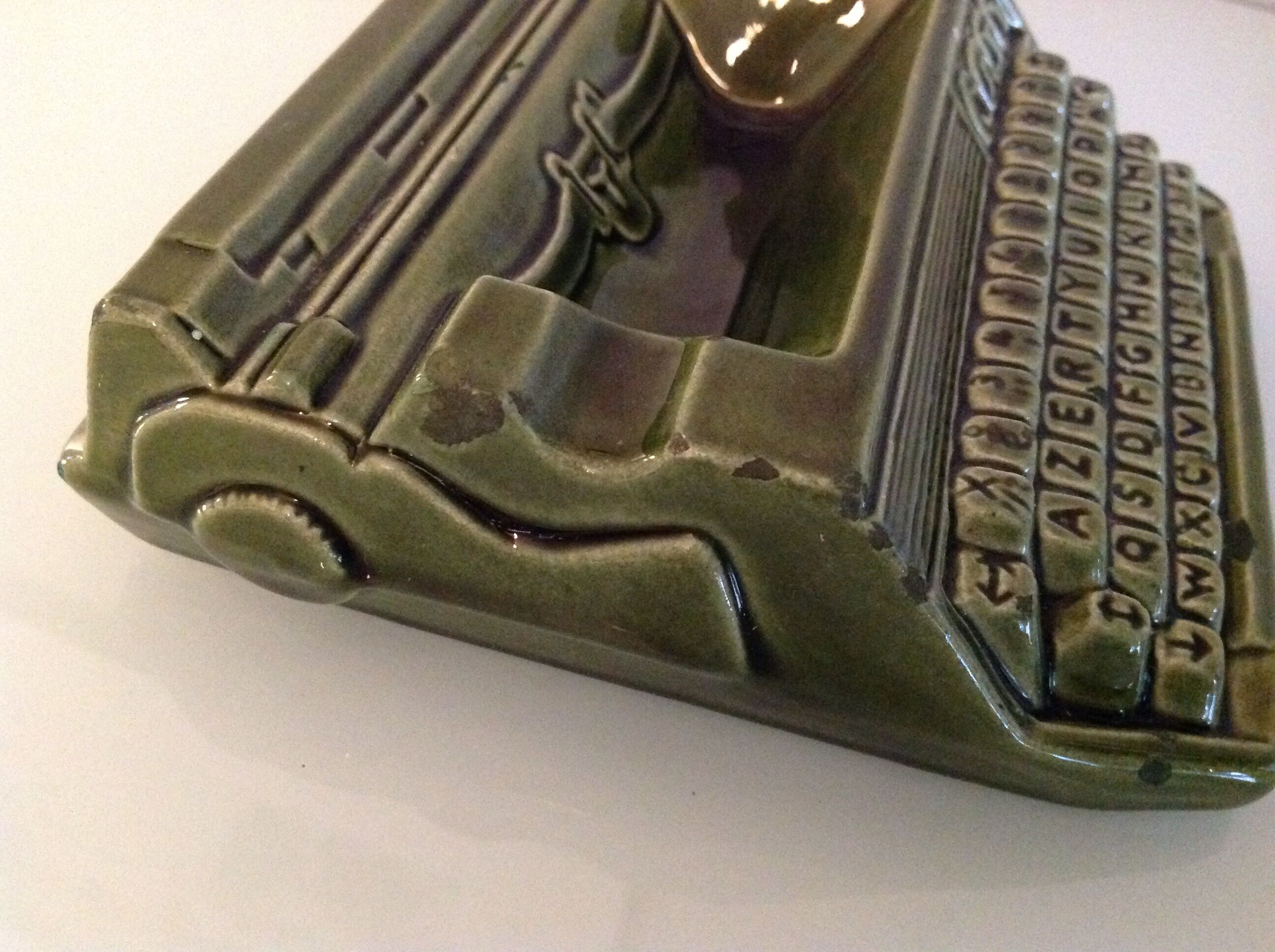 Japy advertising ashtray in olive green / vintage ceramic 50s-60s