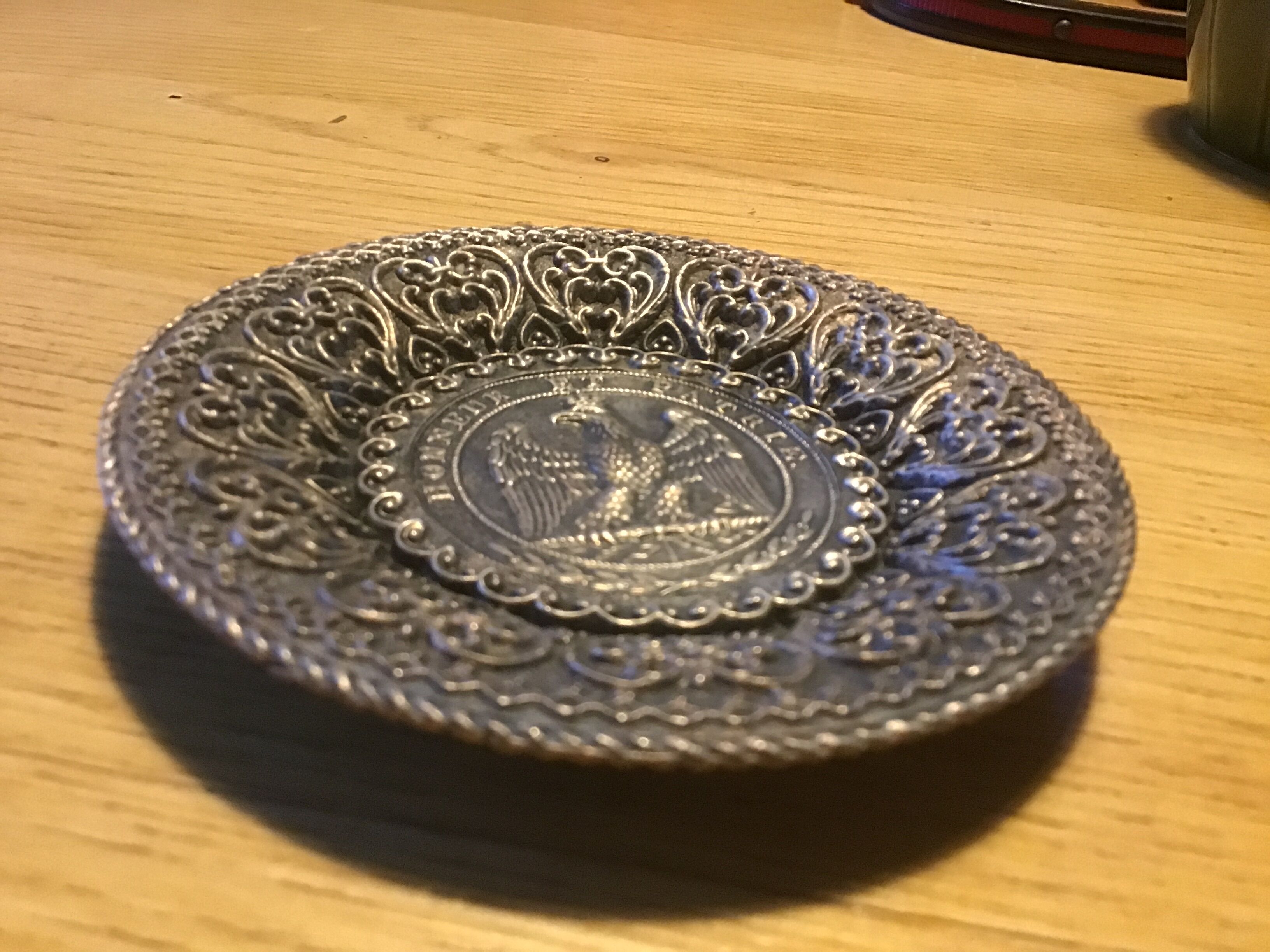 Empty Napoleon Bonaparte empty-pocket